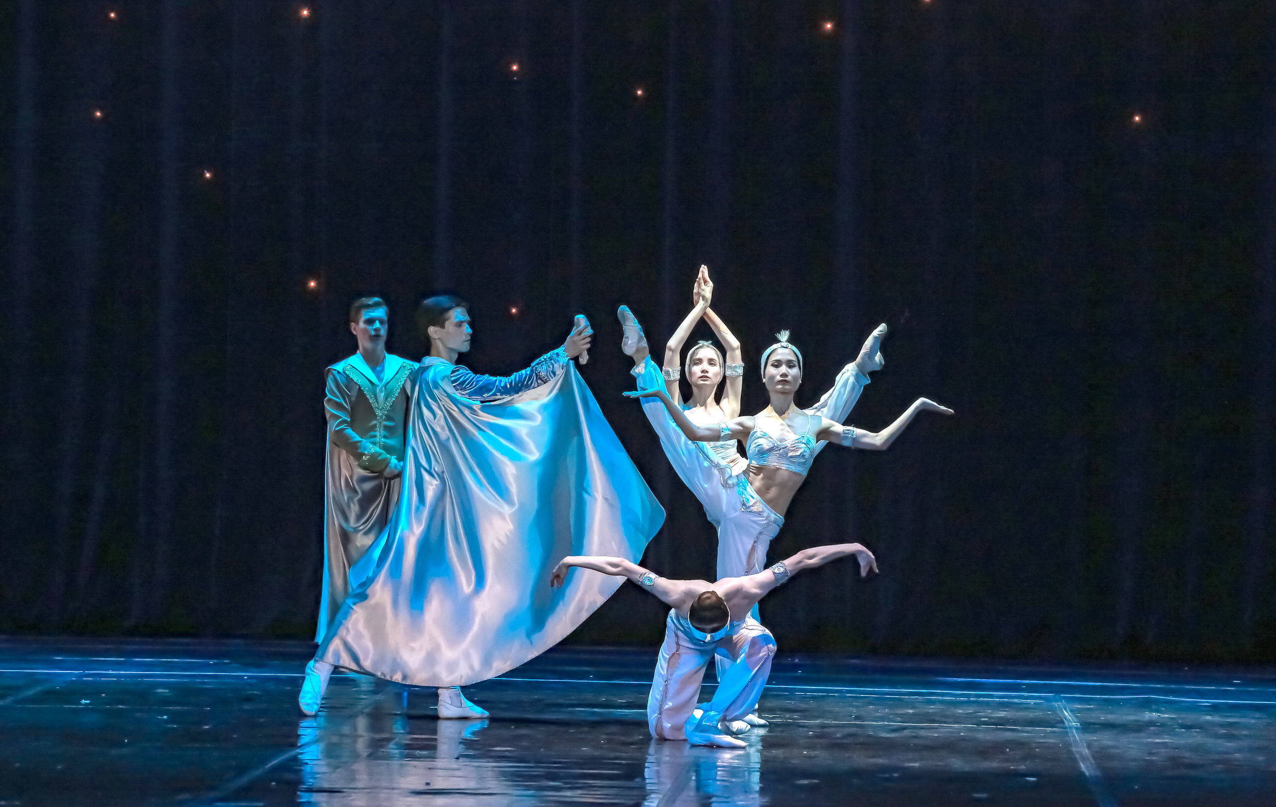 Спектакль Золушка Мариинского театра оперы и балета на сцене Зимнего театра. Фотограф в Сочи Юрий Шептаев