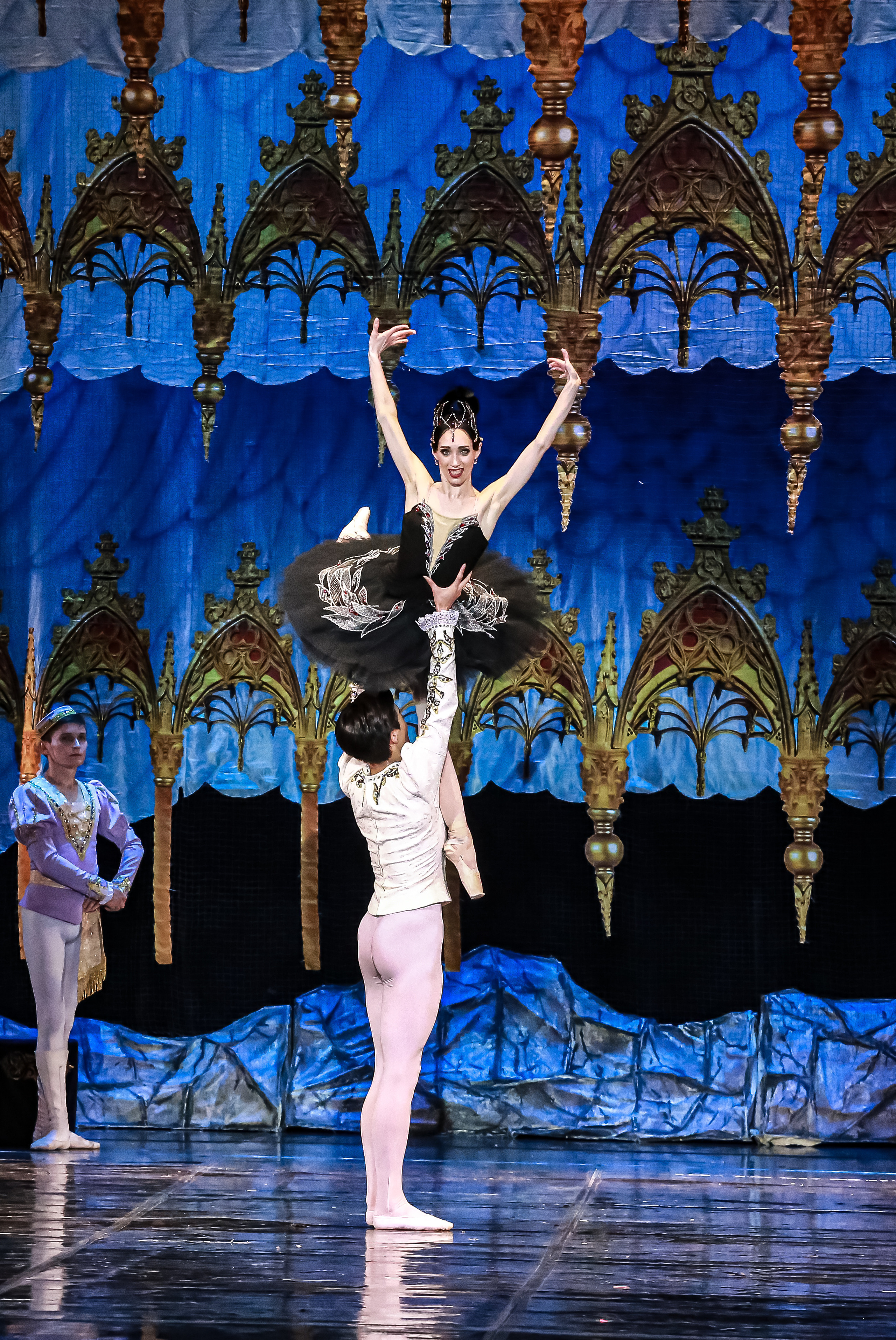 Спектакль Лебединое озеро Марийского театра оперы и балета Зимний. Фотограф в Сочи Юрий Шептаев