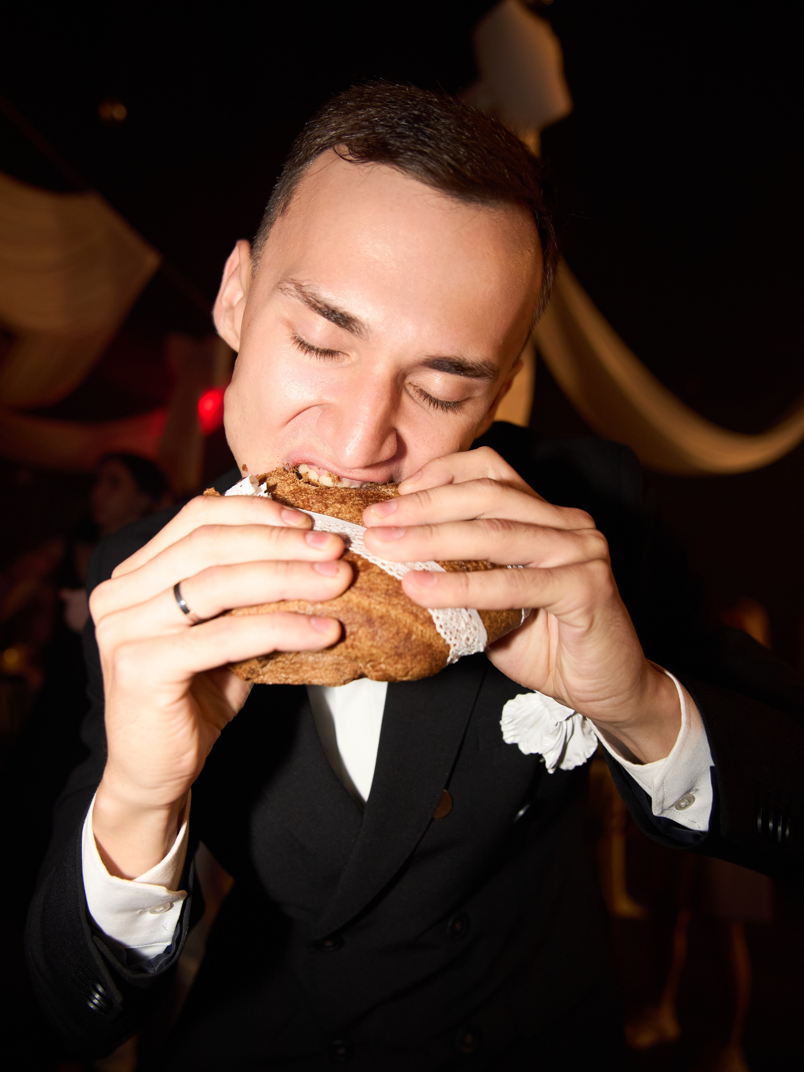 СЕГОДНЯ ТОЛЬКО ПО ЛЮБВИ. Свадебный фотограф Анна Чащухина