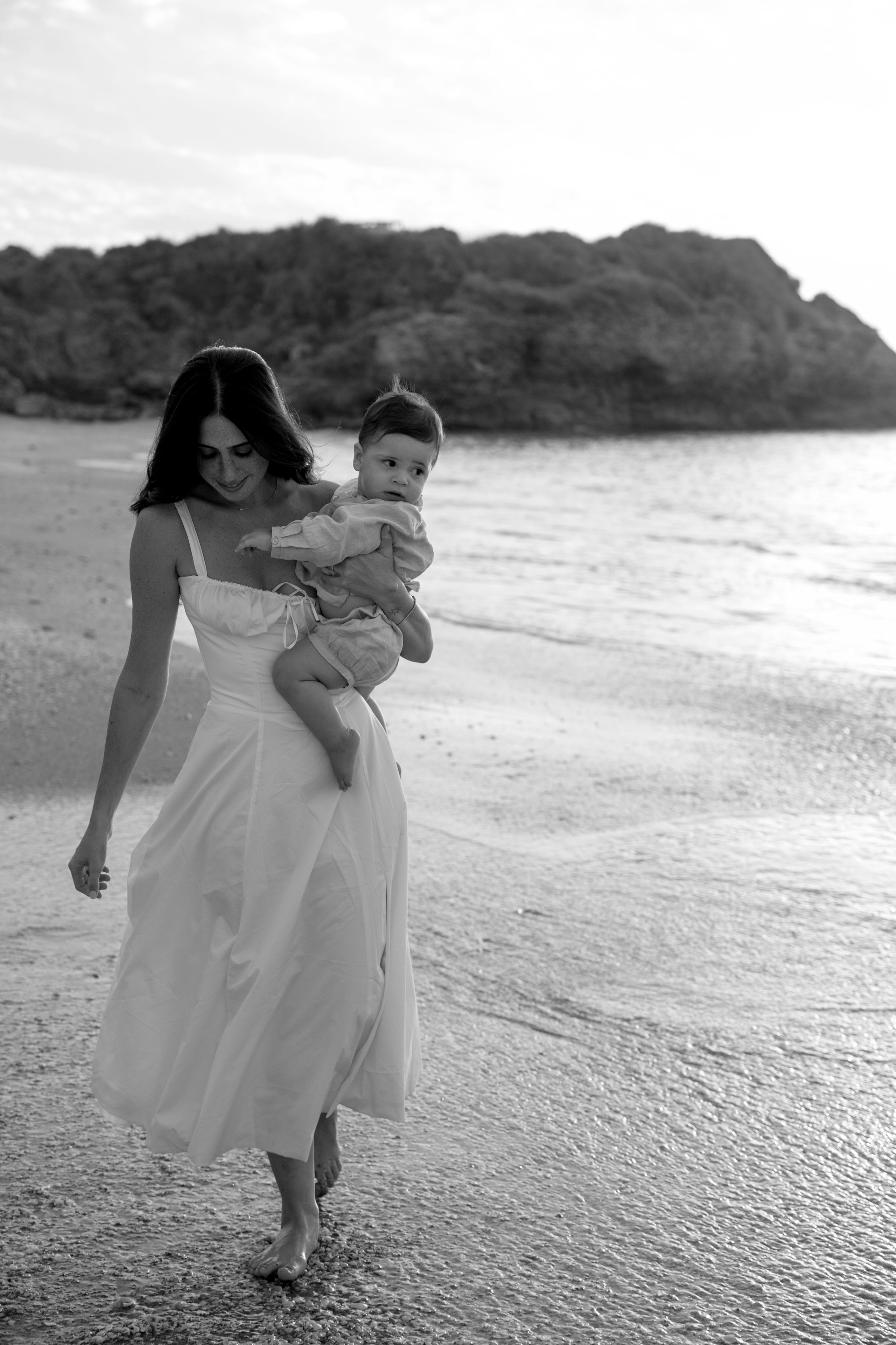 First year family photos near the sea. Главная