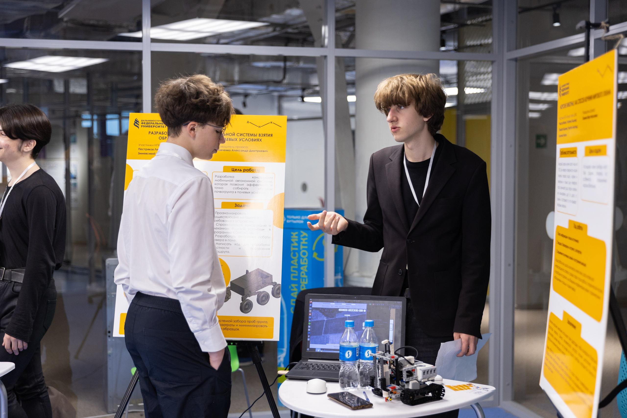 НПК «Наука в твоём ДНК». Олег Катакинов| Репортажный фотограф в городе у моря (Владивосток)