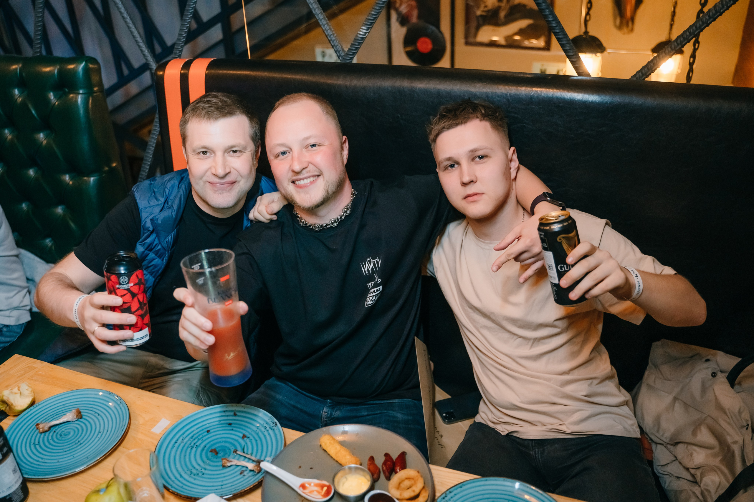 Репортажный фотограф на корпоратив для Inventive Retail Group в Самаре. Фотограф Сергей Логинов