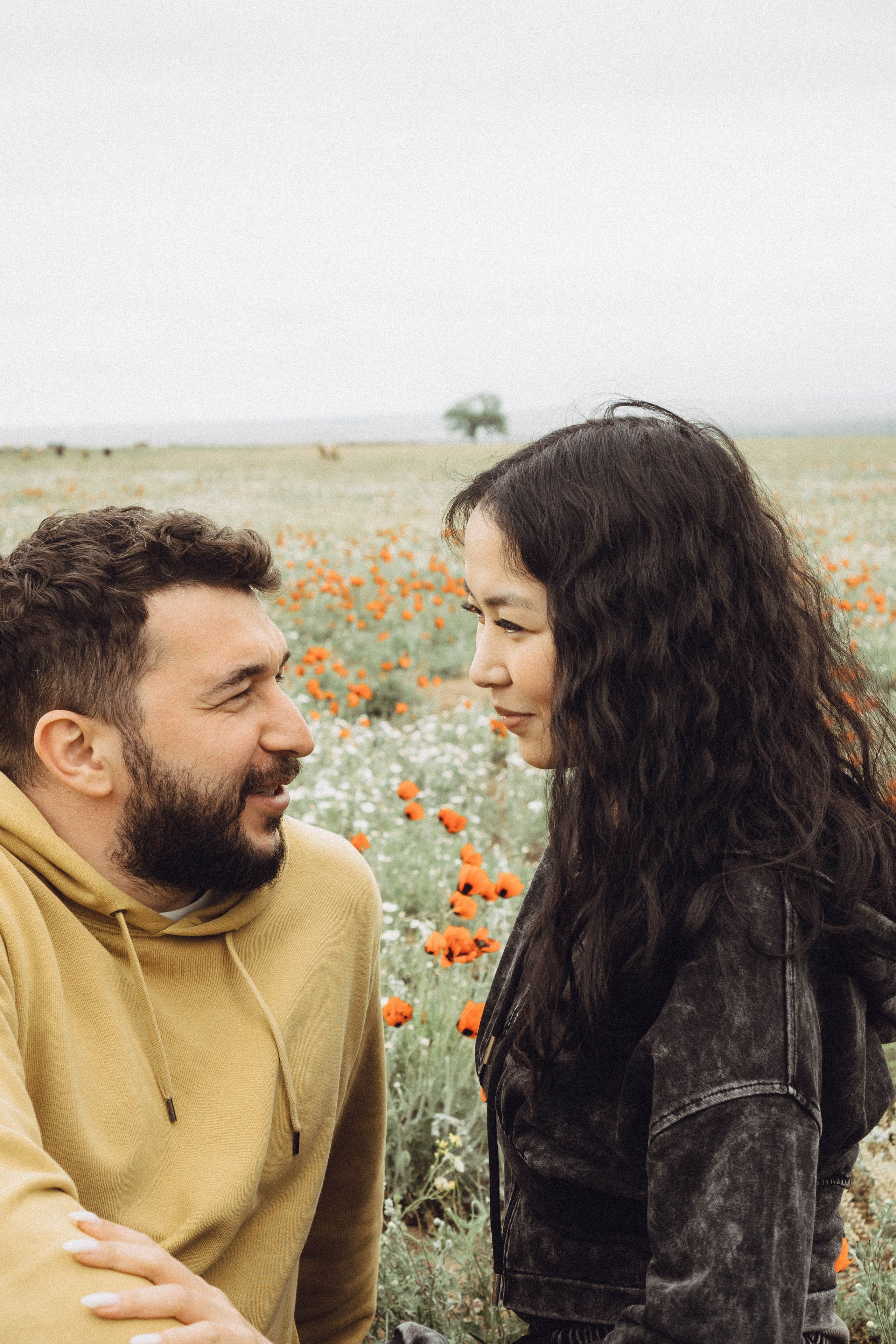 Любовь в маковом поле. Профессиональный фотограф, Санкт-Петербург — Виктория Богомолова