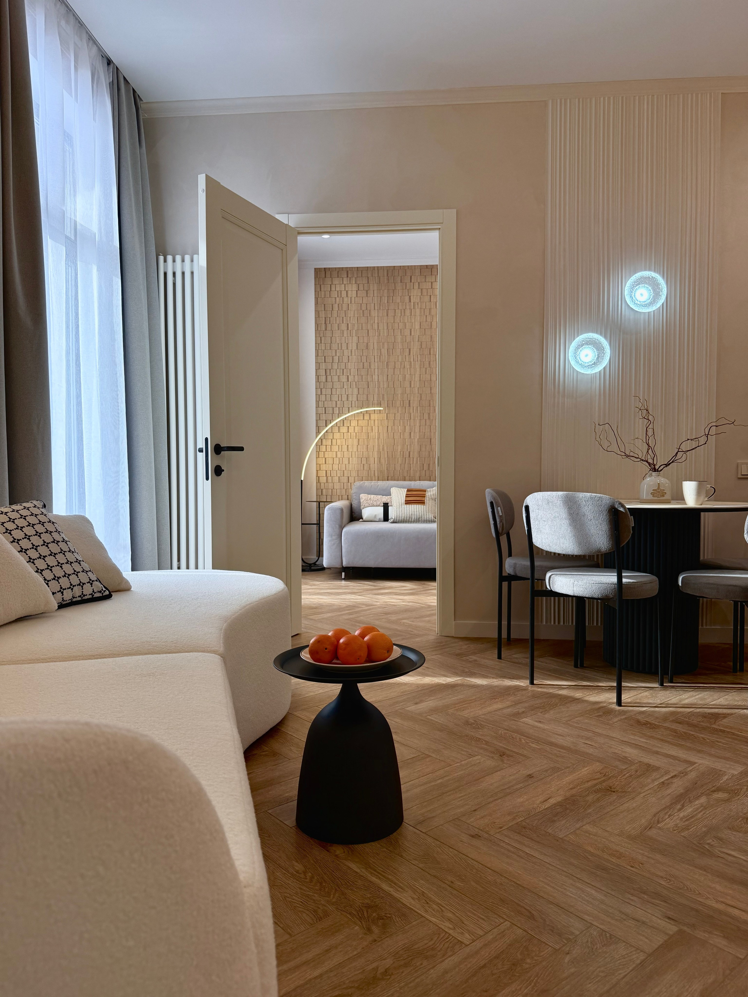 ЖК ID Park Pobedy. Квартира на сачу в долгосрочную аренду уровня комфорт плюс. Дизайн-студия интерьеров Юлии Ивановой