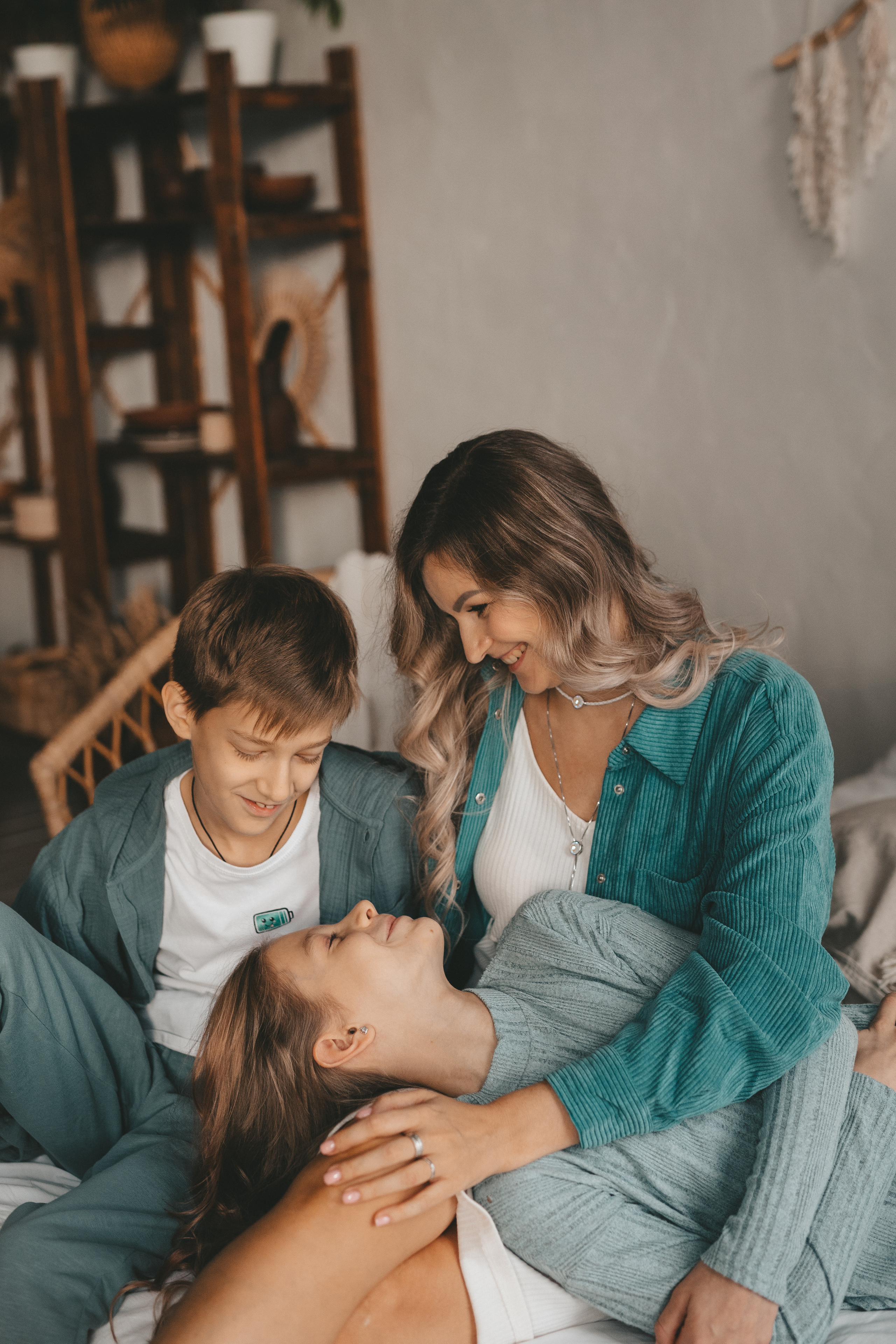 ФОТОДЕНЬ «МАМА СВЯЗЬ ПОКОЛЕНИЙ». Семейный фотограф Красноярск