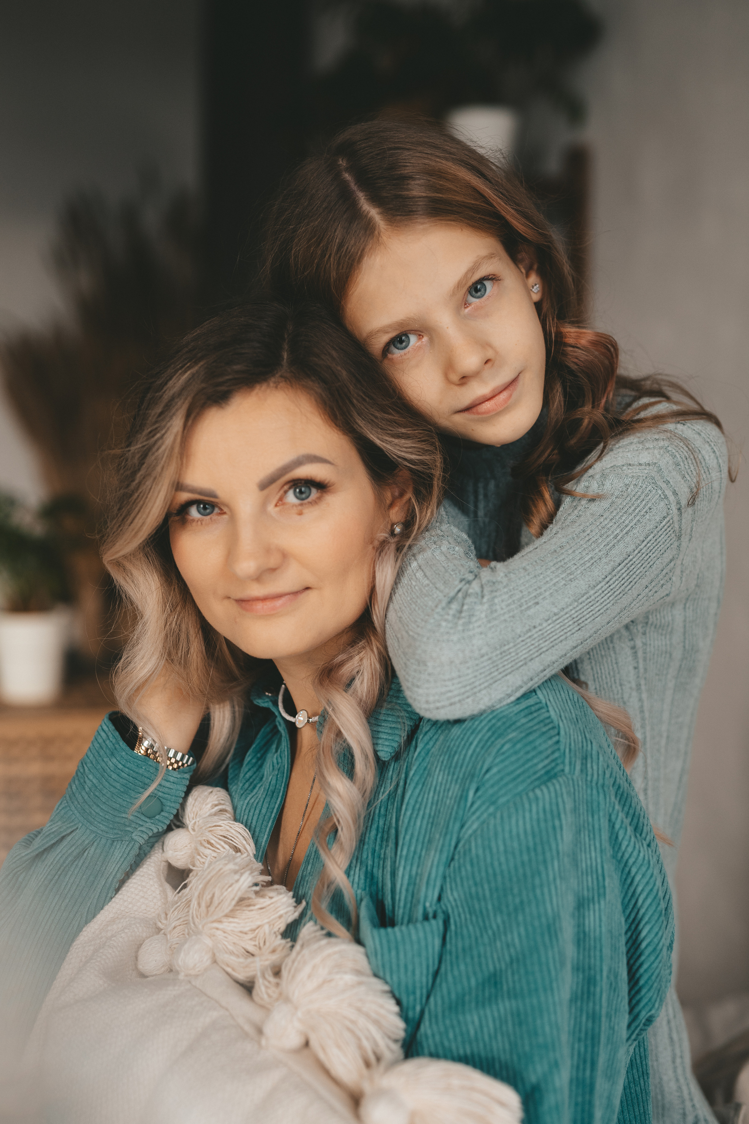 ФОТОДЕНЬ «МАМА СВЯЗЬ ПОКОЛЕНИЙ». Семейный фотограф Красноярск