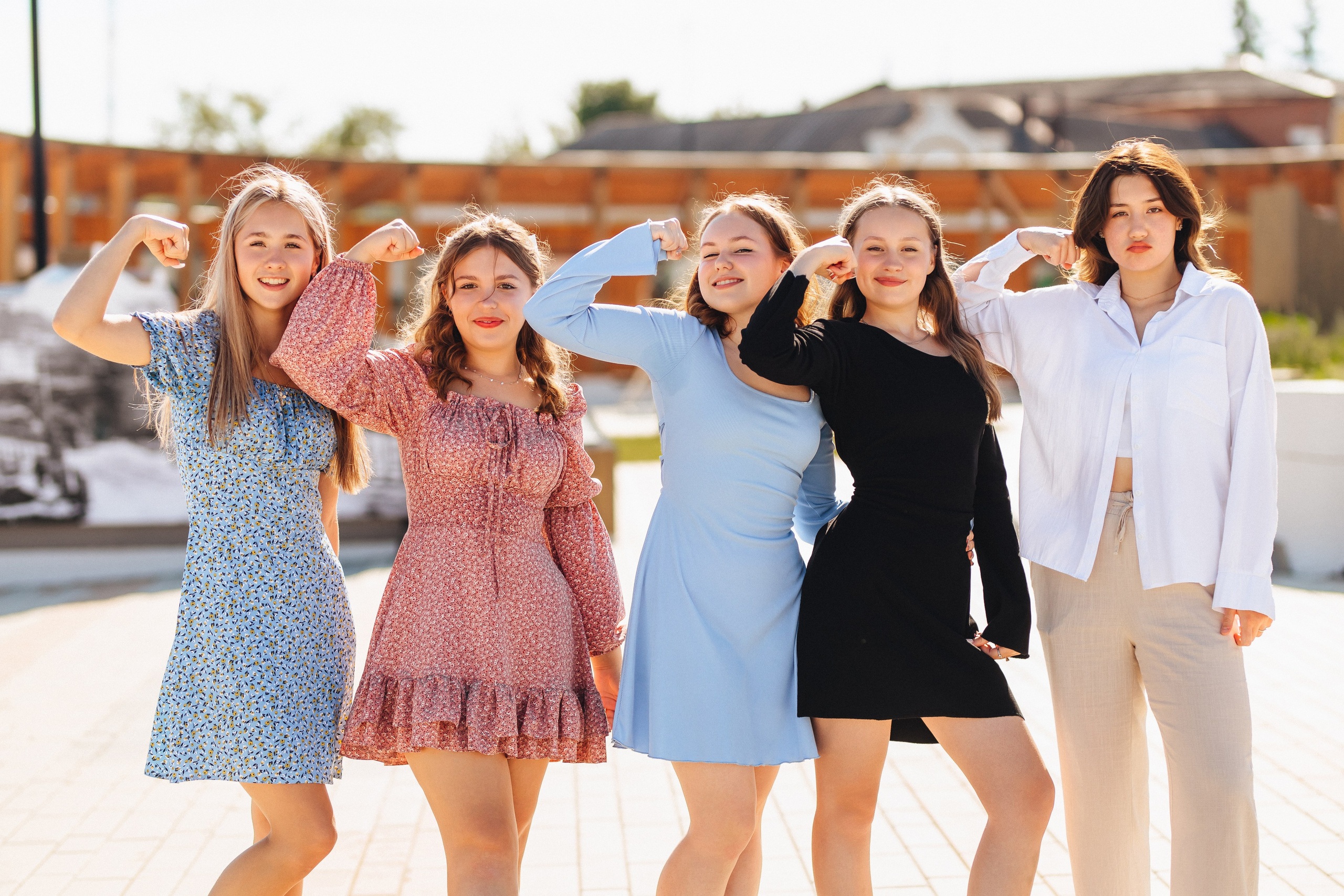 9 класс на площади. Свадебный и семейный фотограф в Туле и области Маша Костина