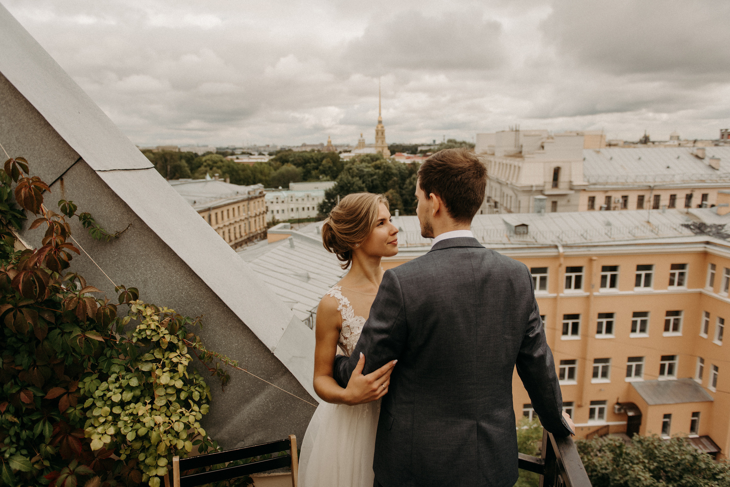 свадебная фотосессия в фотостудии skypoint