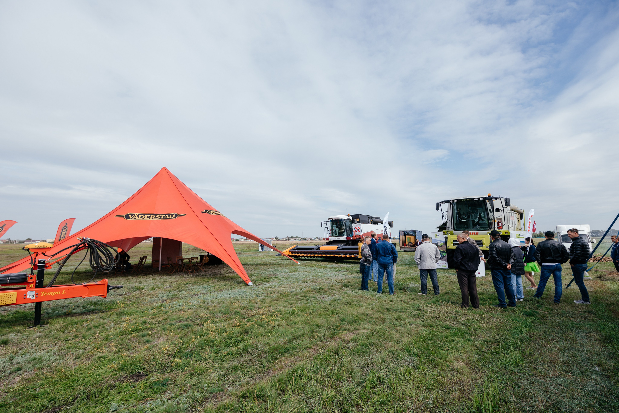 День поля. Фотограф Крохин Олег