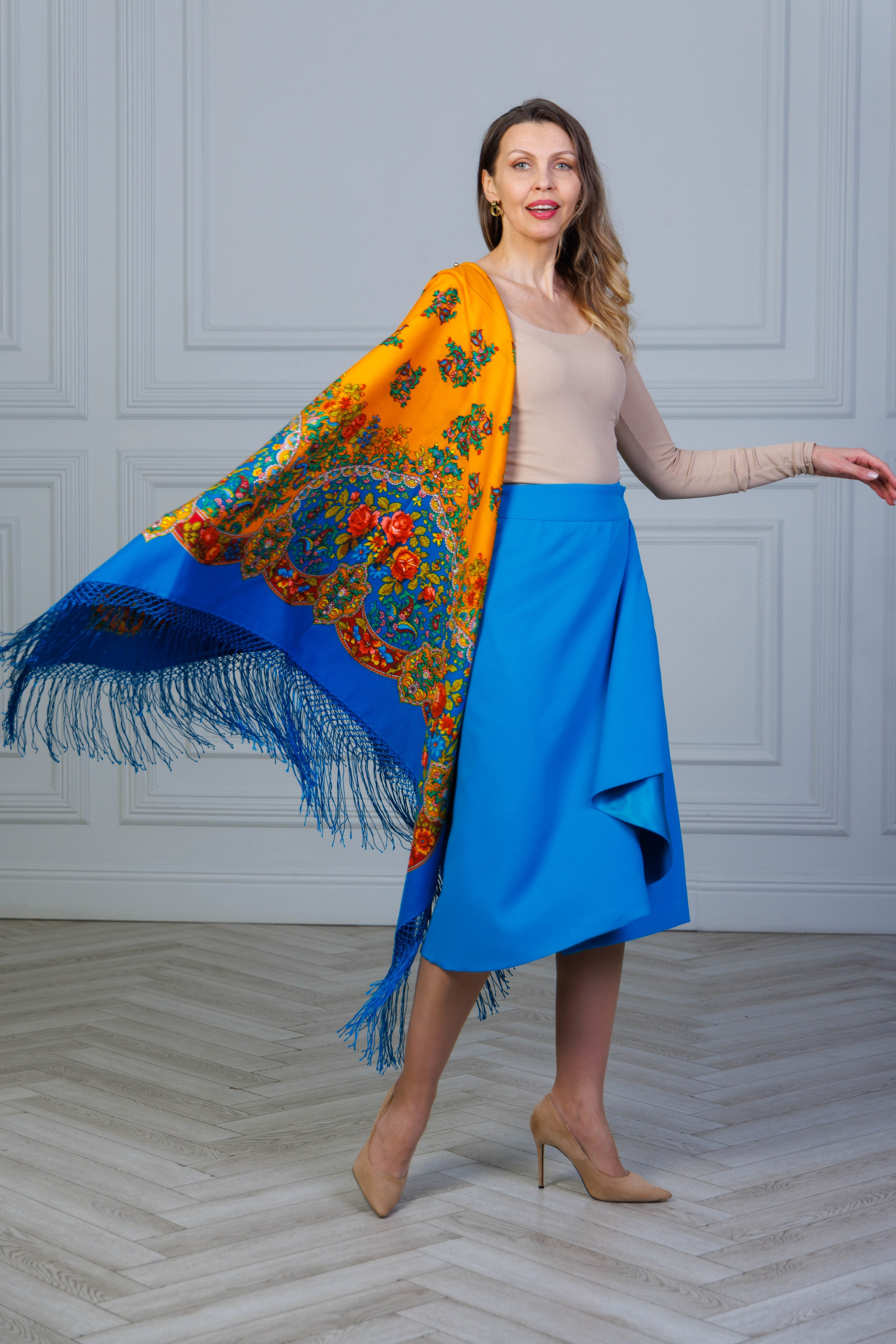 Фотосессия для аукциона, 2025. Коллекционер и искусствовед Олеся Ястребова