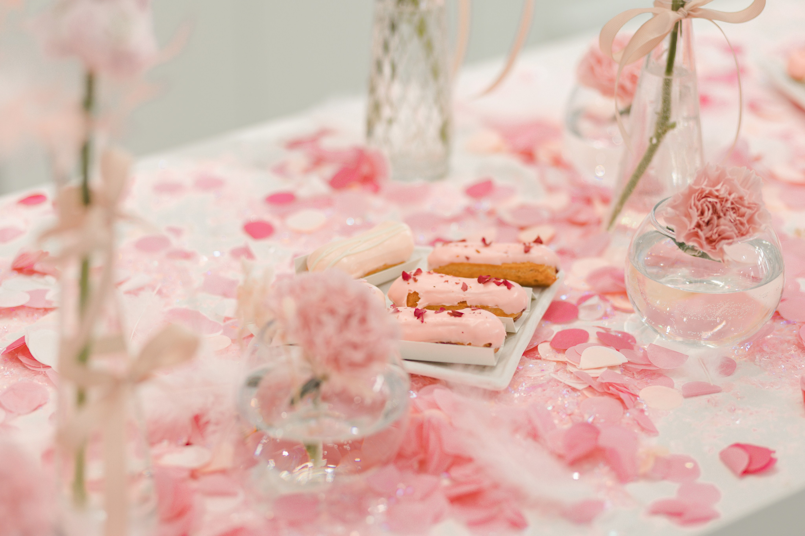 Rewax открытие Кирочная. Репортажный и портретный фотограф в Санктпетербурге. Видиосъемка мероприятий в Санкт-Петербурге