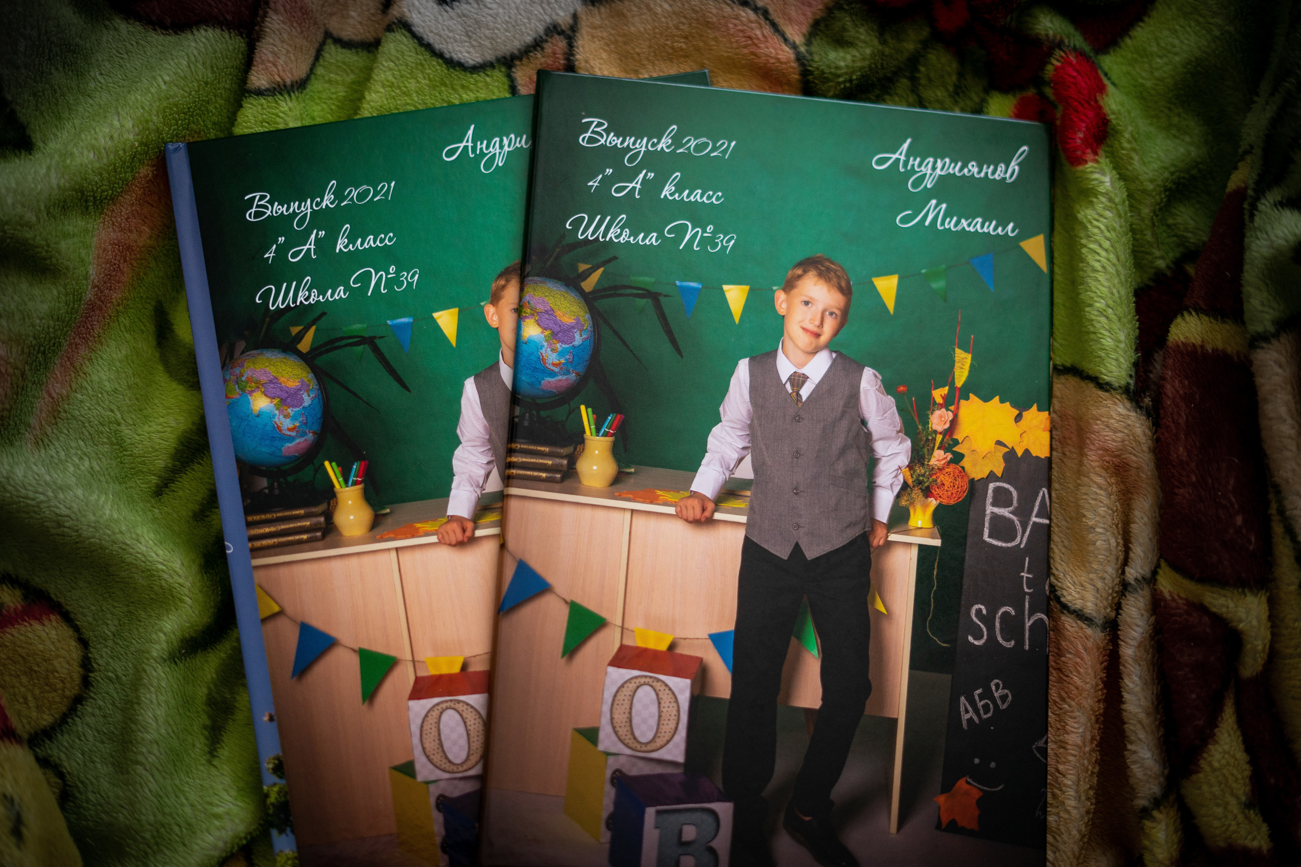 Выпускные фотокниги. Фотограф Юлия Андриянова Саратов