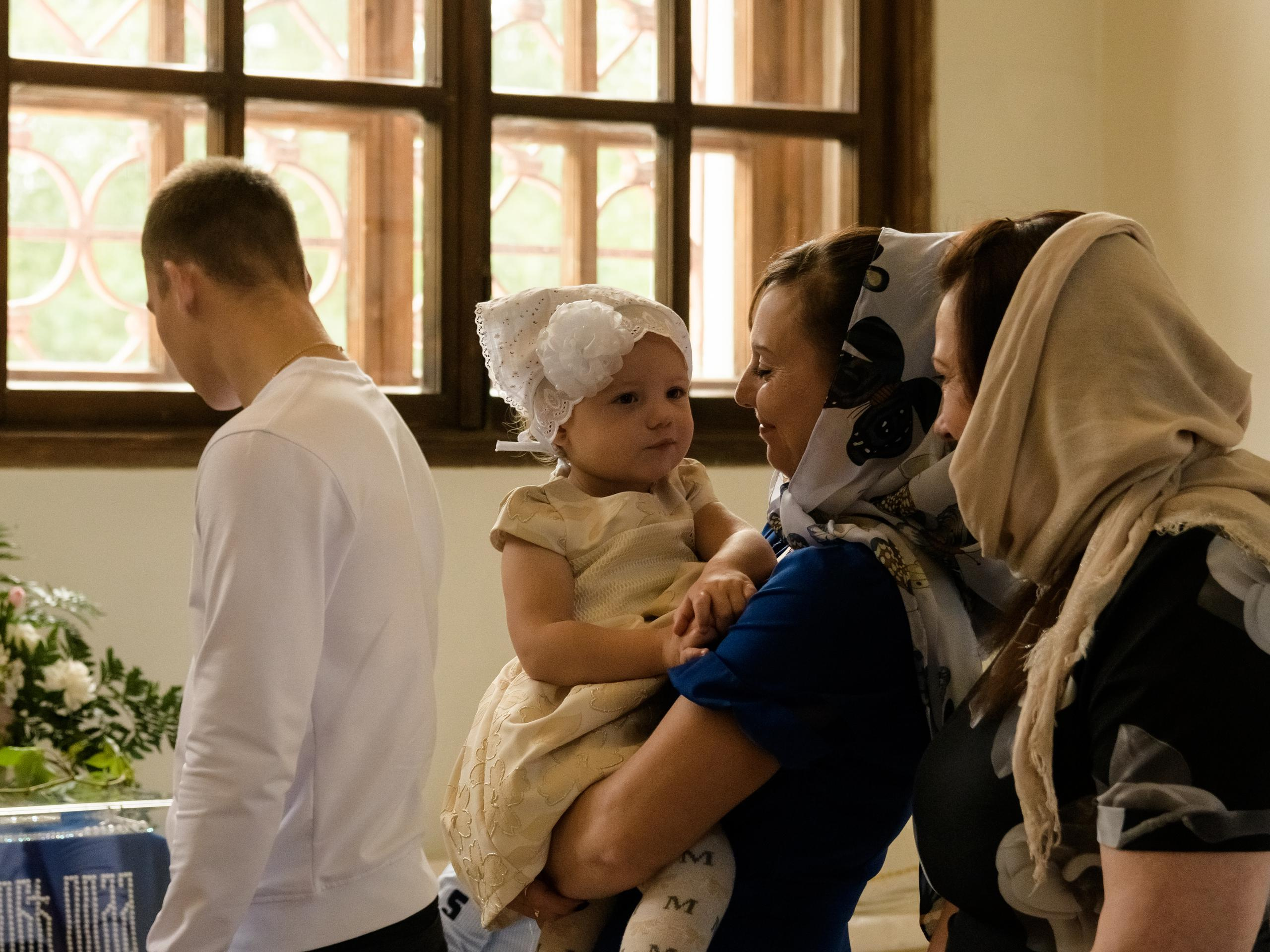 Крестины Елизаветы Ф. Семейный и индивидуальный фотограф Life style в Санкт-Петербурге Мария