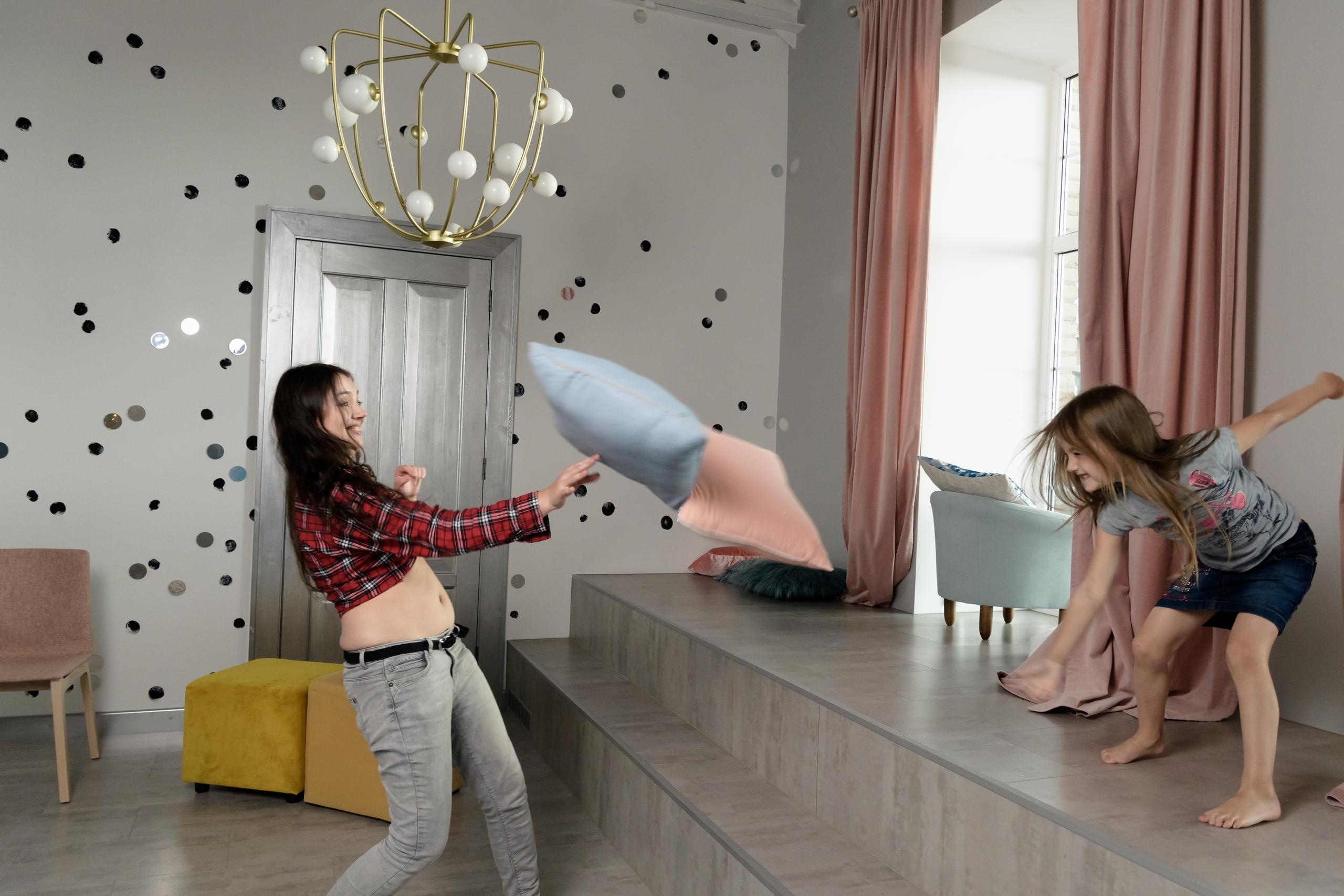 Семейные студийные фотосессии. Семейный и индивидуальный фотограф Life style в Санкт-Петербурге Мария