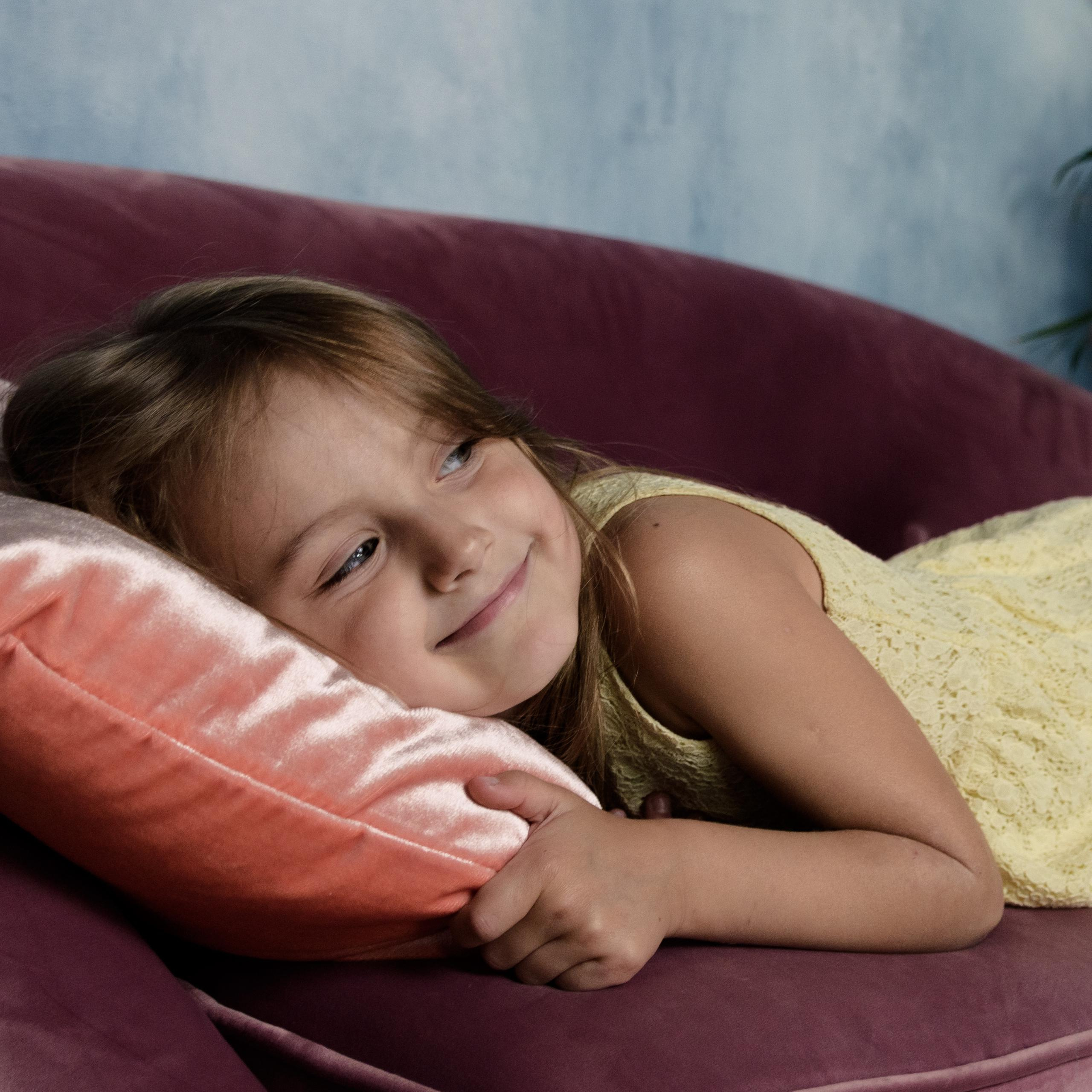 Семейные студийные фотосессии. Семейный и индивидуальный фотограф Life style в Санкт-Петербурге Мария