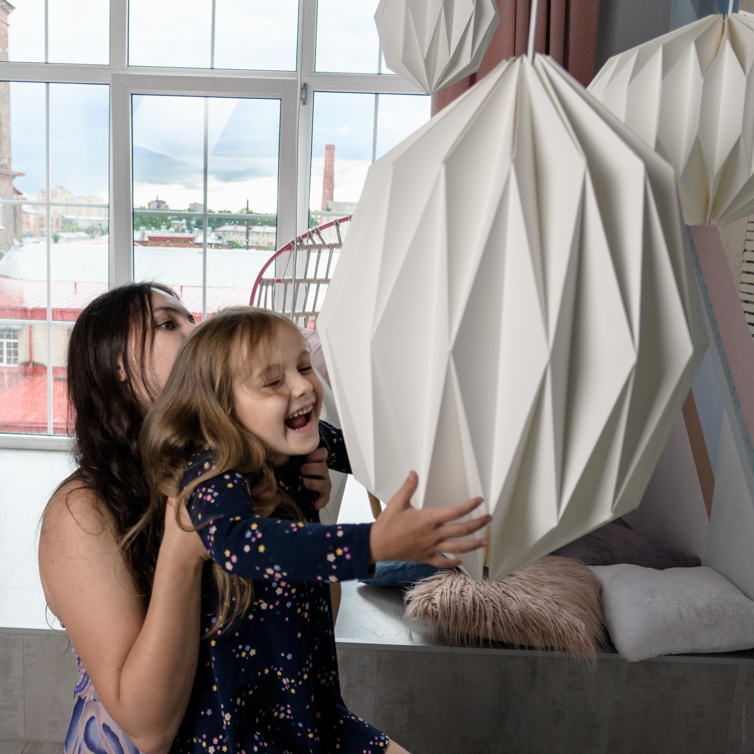 Семейные студийные фотосессии. Семейный и индивидуальный фотограф Life style в Санкт-Петербурге Мария