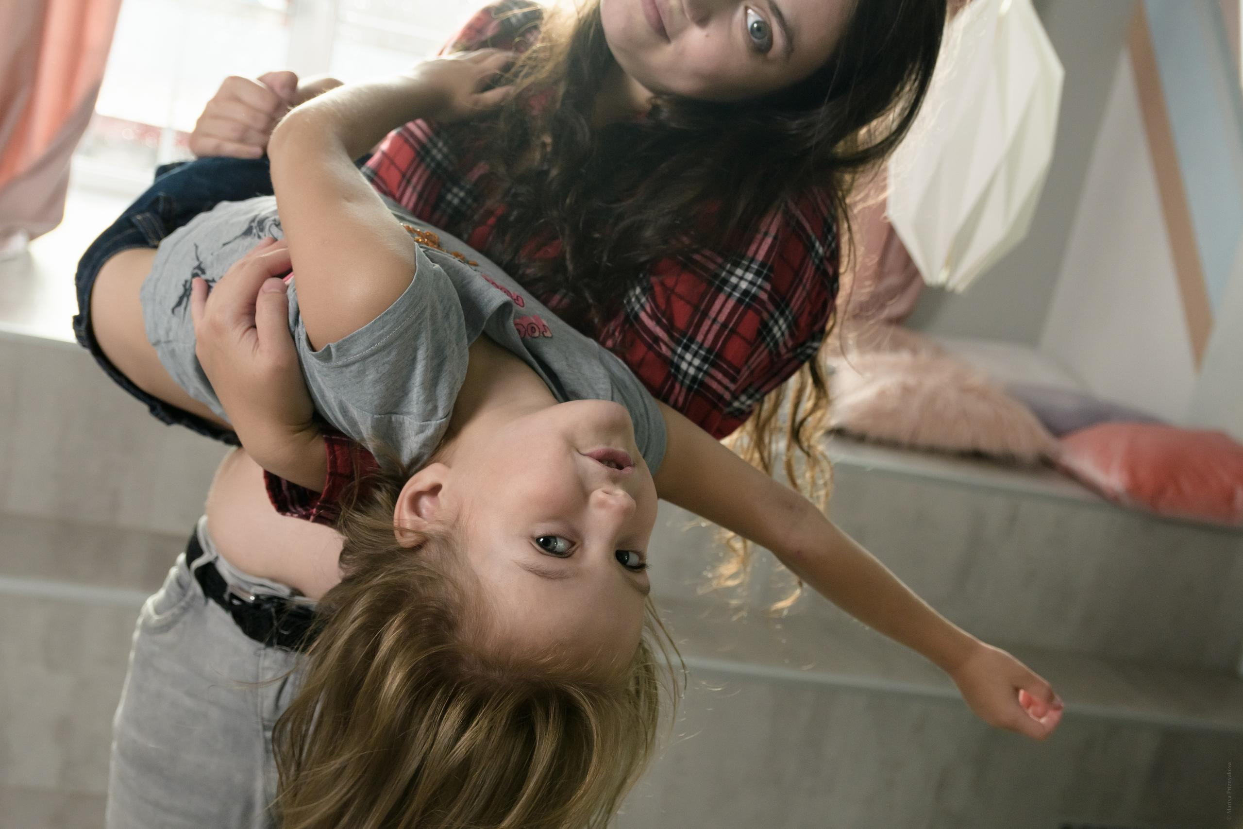 Семейные студийные фотосессии. Семейный и индивидуальный фотограф Life style в Санкт-Петербурге Мария