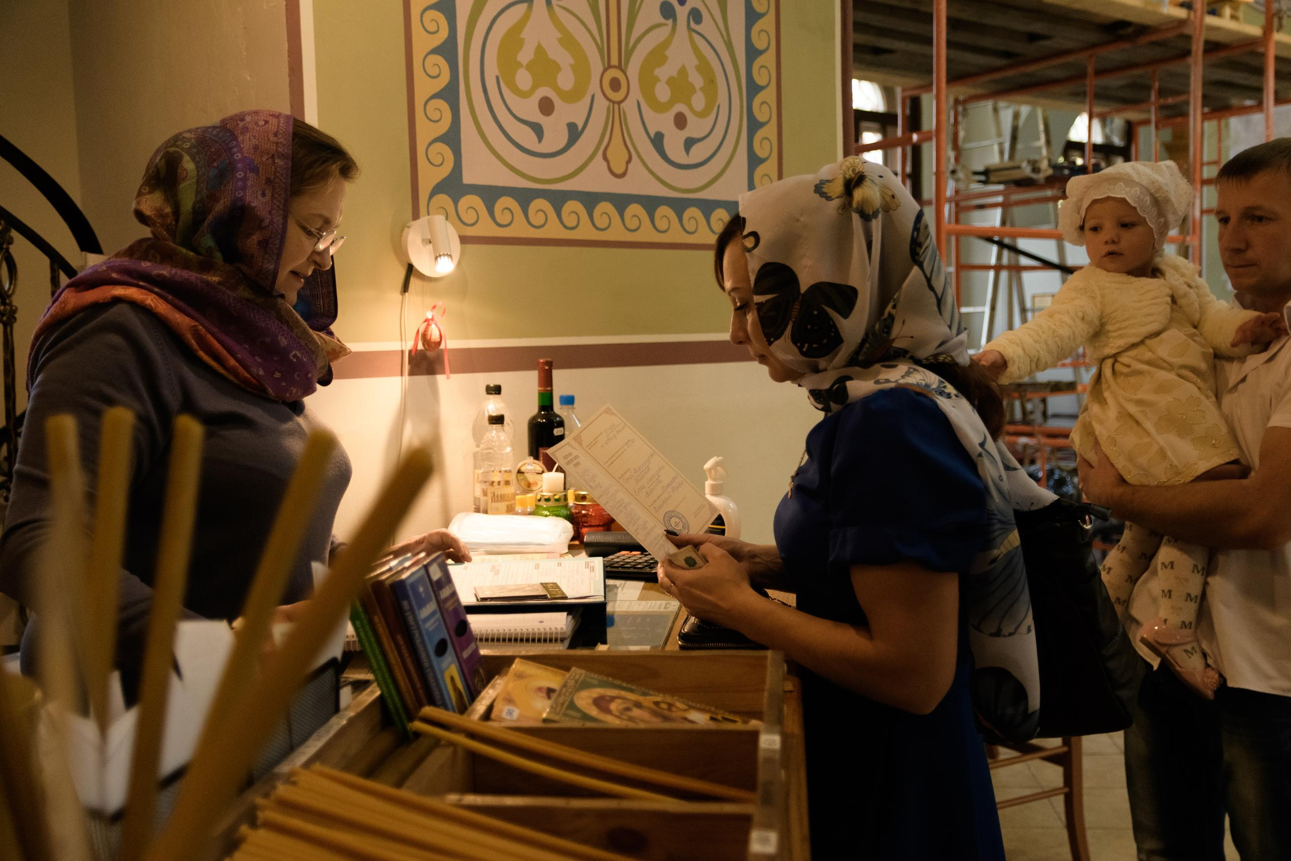 Крестины Елизаветы Ф. Семейный и индивидуальный фотограф Life style в Санкт-Петербурге Мария