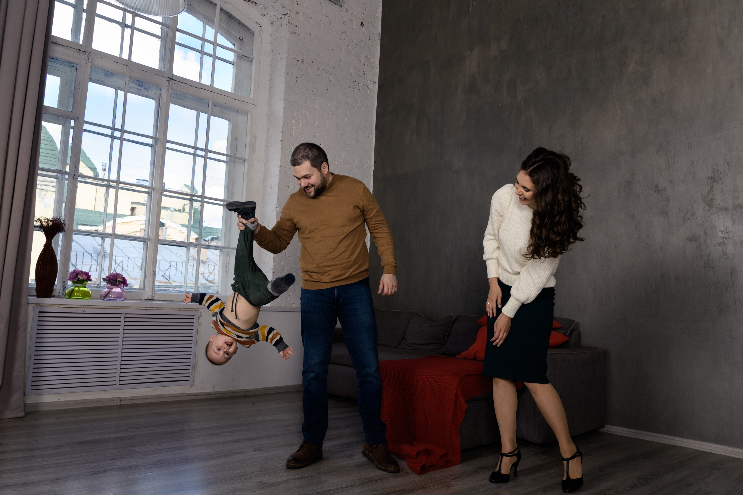 Семейные студийные фотосессии. Семейный и индивидуальный фотограф Life style в Санкт-Петербурге Мария