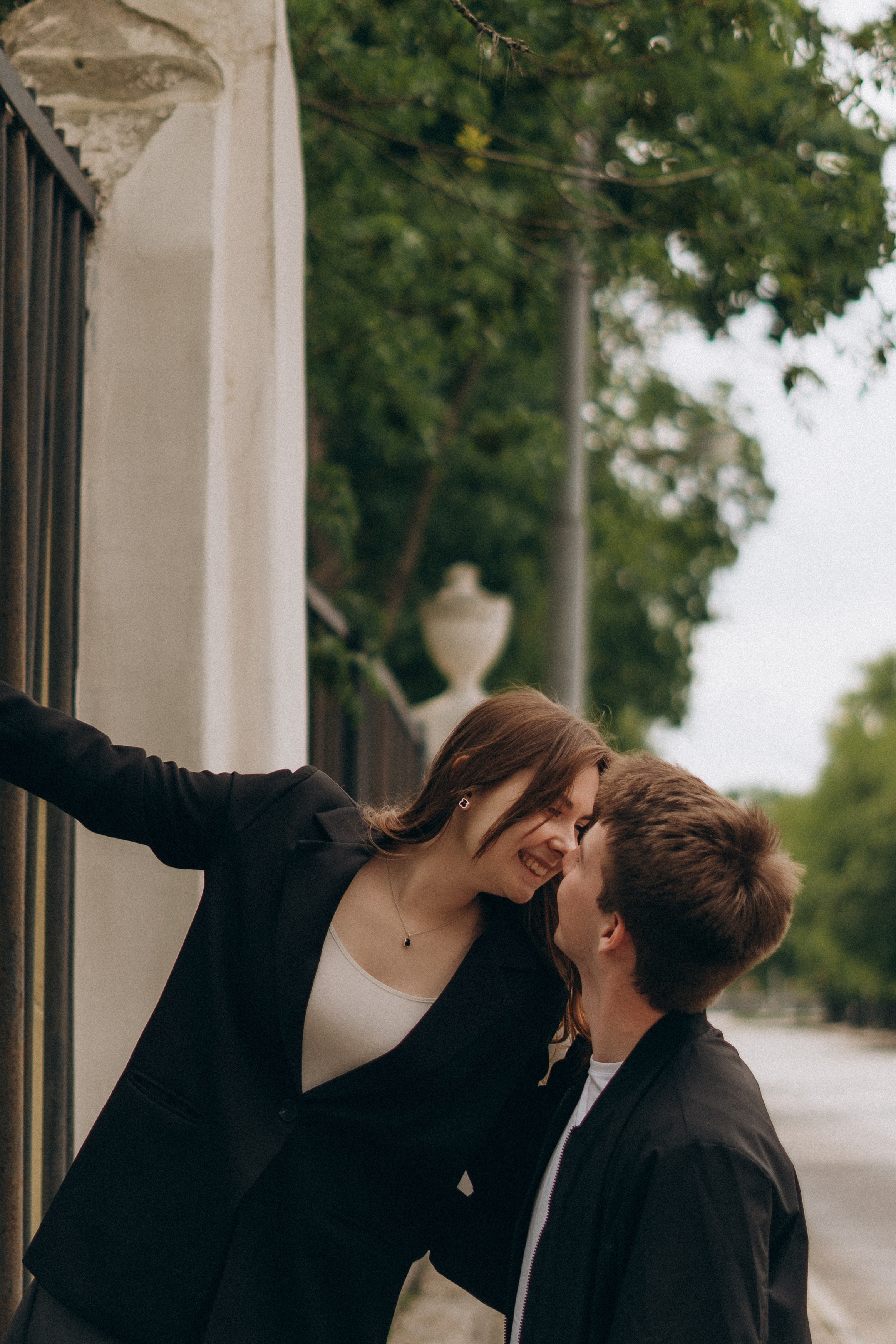 Юля и Даня | Прогулка по улицам Москвы. Фотограф Москва Виктория-Антуанетта