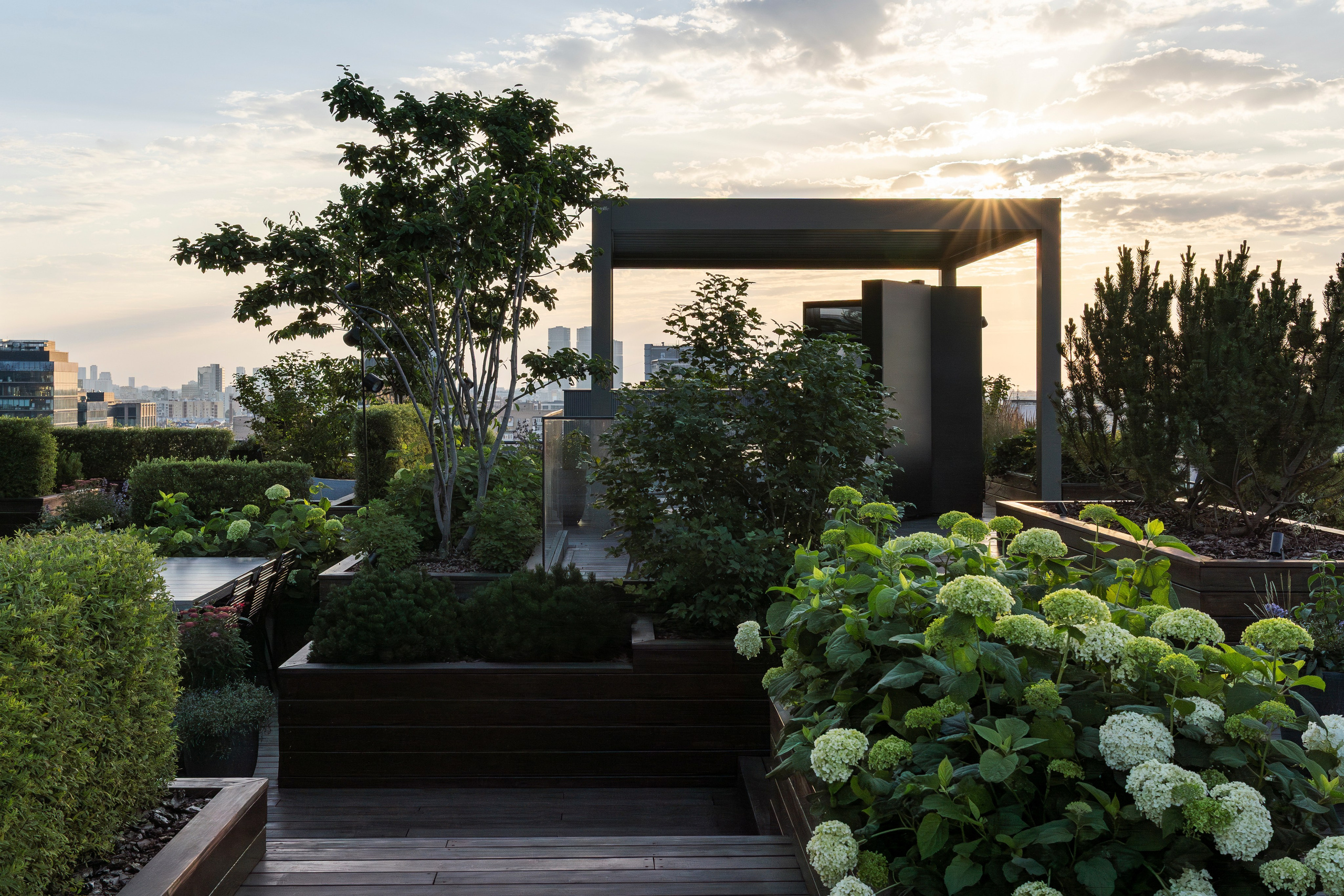 Brusnika office terrace, Moscow. Артамонов Александр | Архитектурный и ландшафтный фотограф