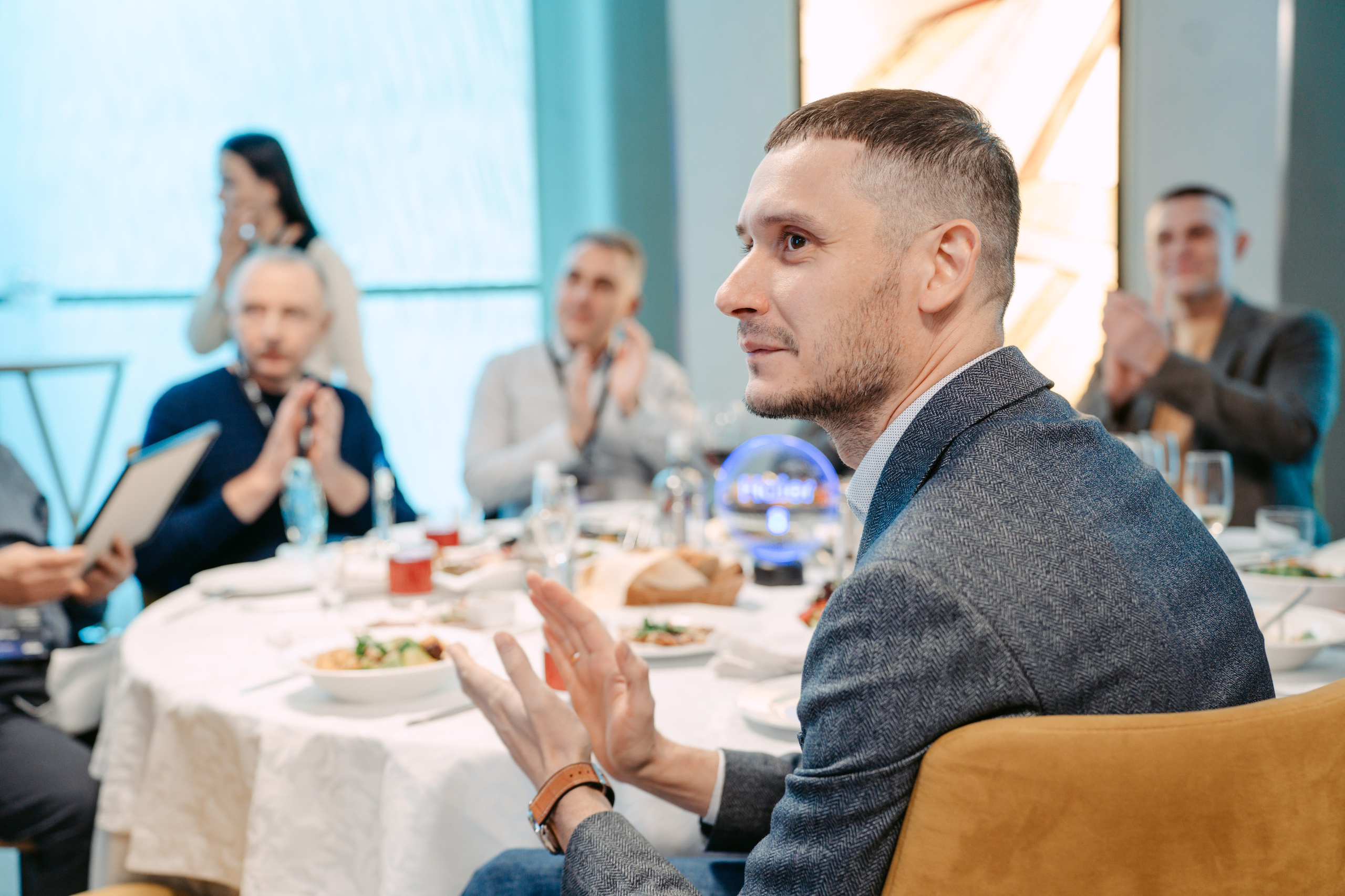 Haier: сервисный саммит / 2024. Саша Копылов, фотограф в Казани