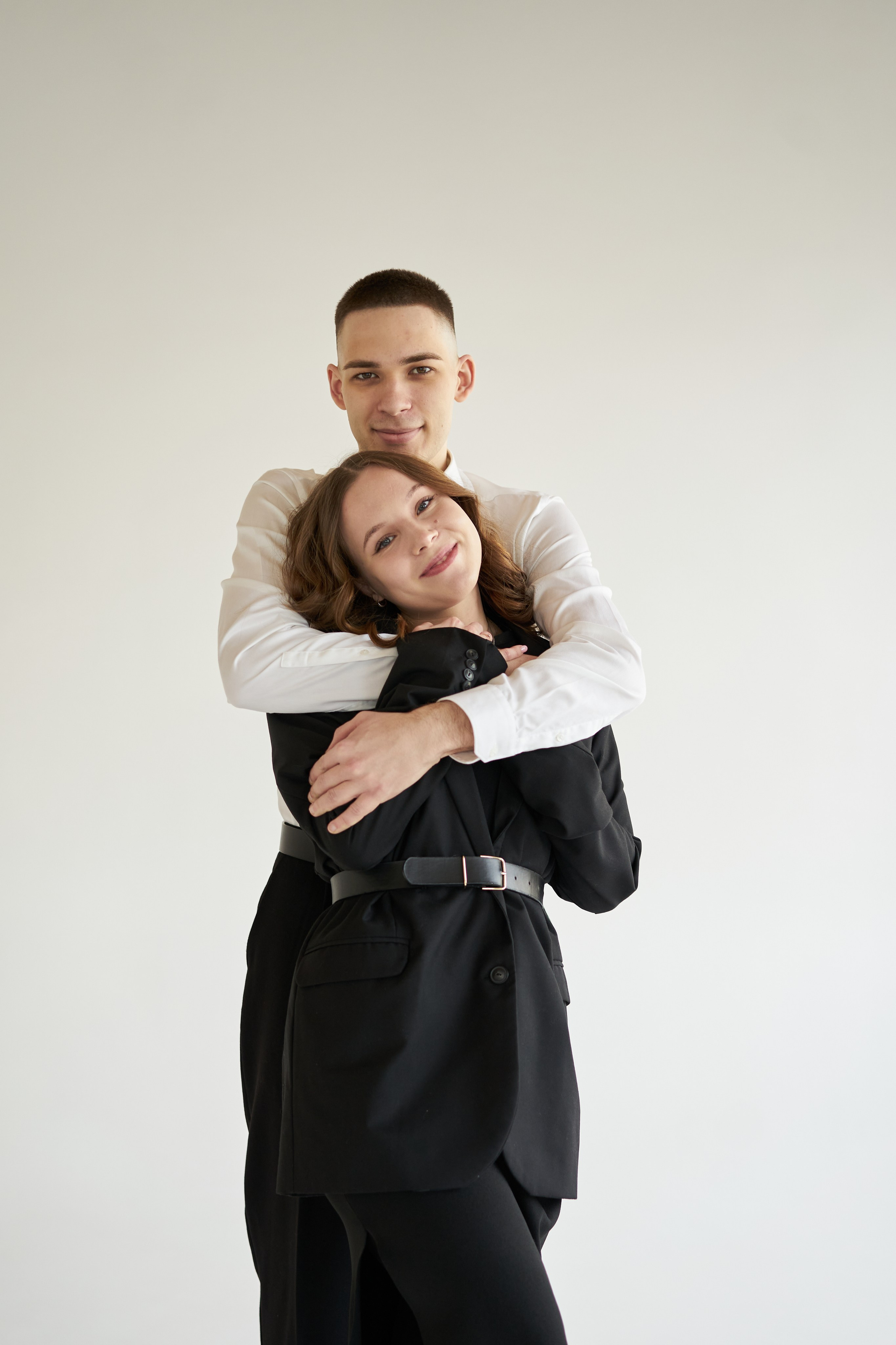 Влюбленные фотосессия в студии. Фотограф Екатеринбург Кокшарова Александра