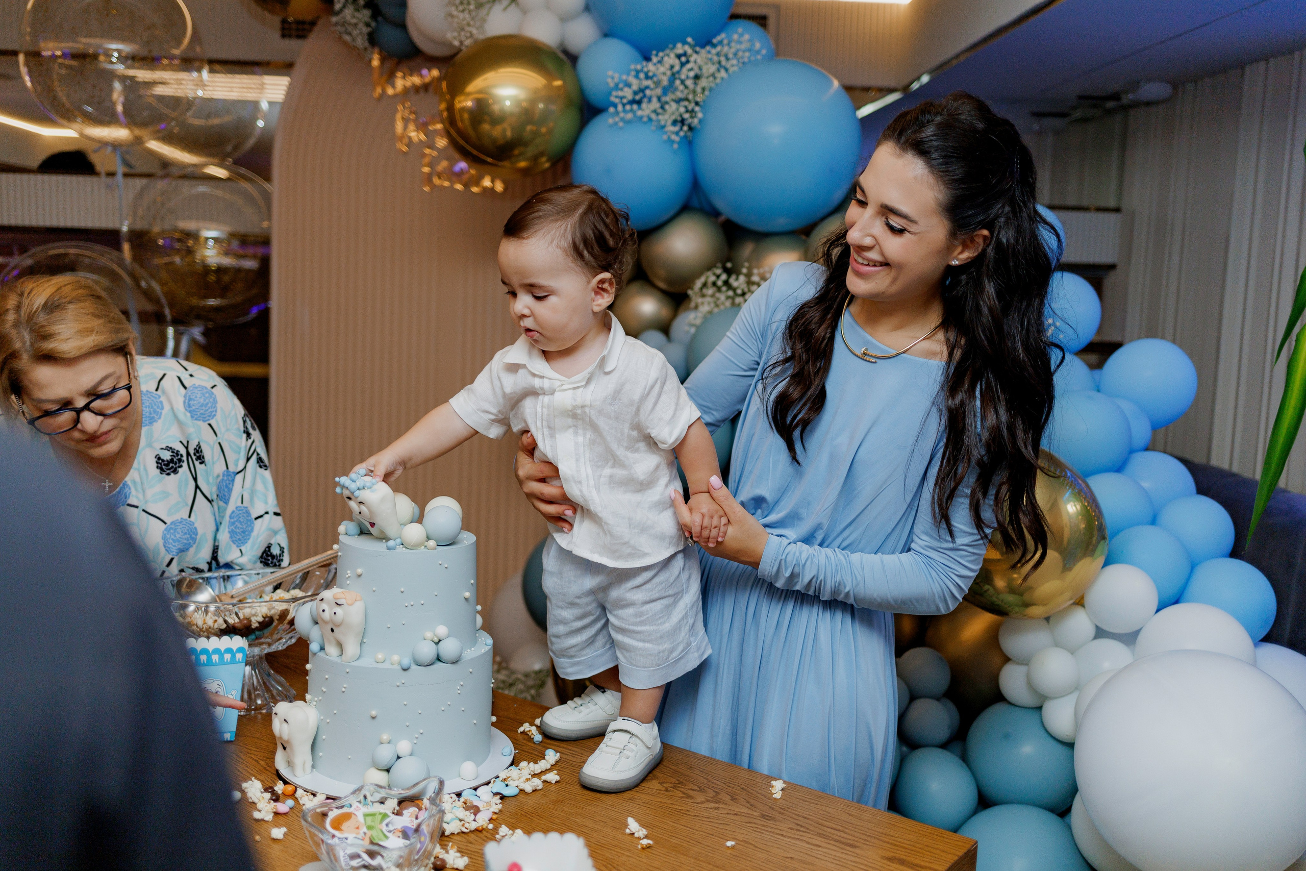 Первый зубик. Фотограф в Петербурге