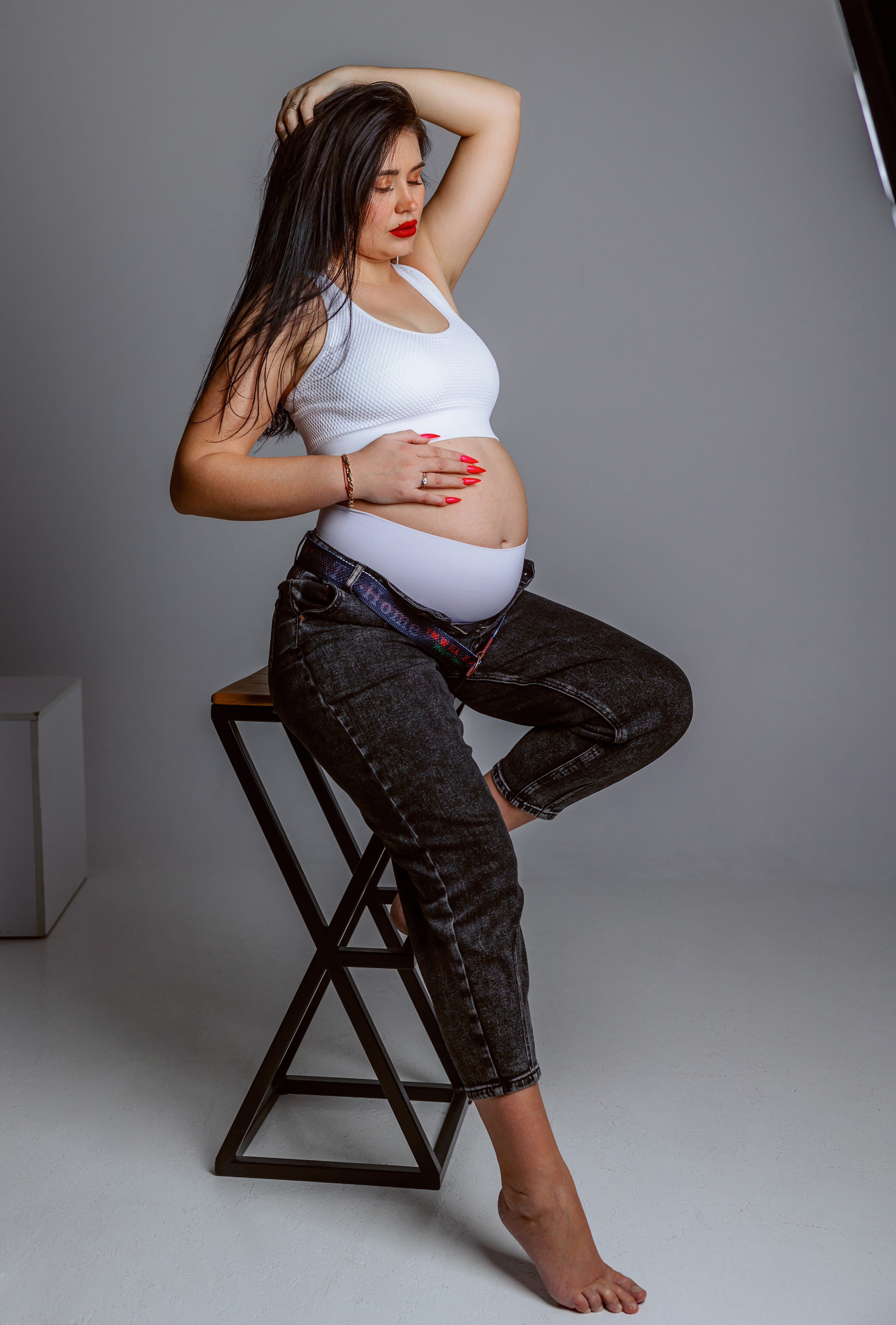 Беременные. Фотограф Петров Александр Свадьбы, Съемка в студии, Выпускные альбомы г. Балашов