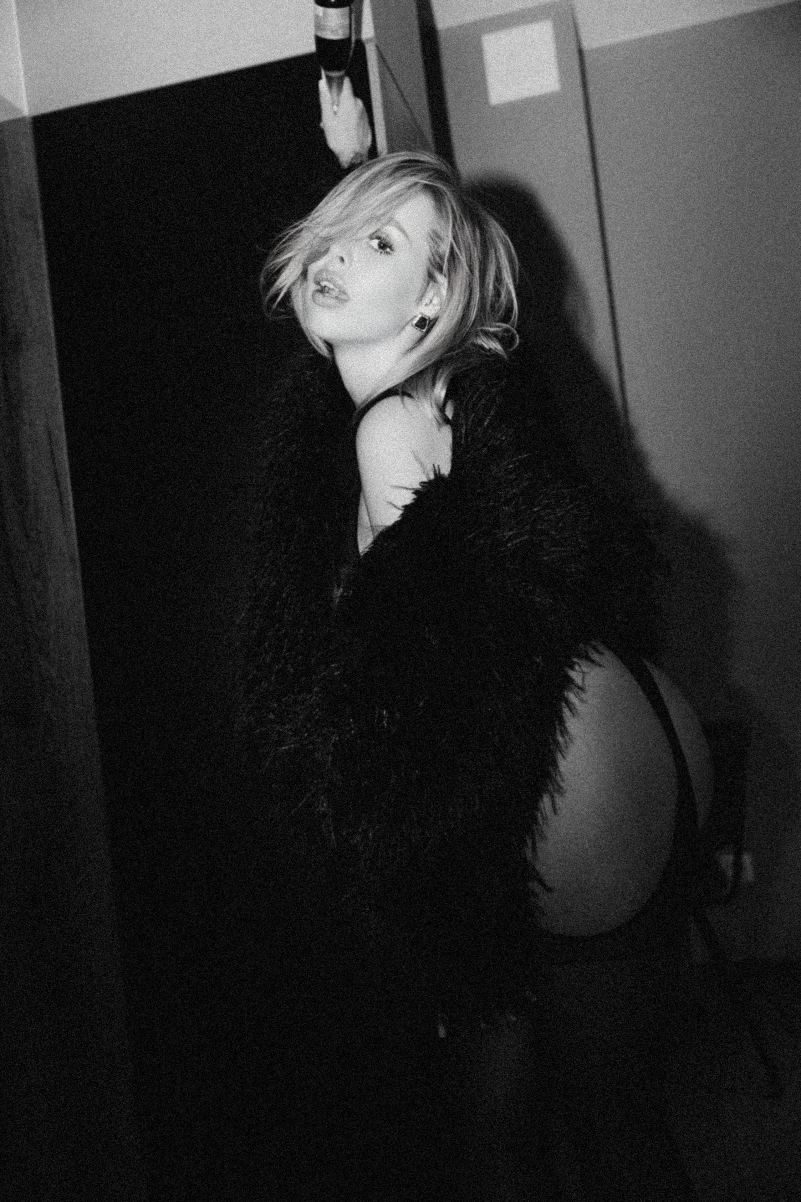 HOTEL. Женский фотограф