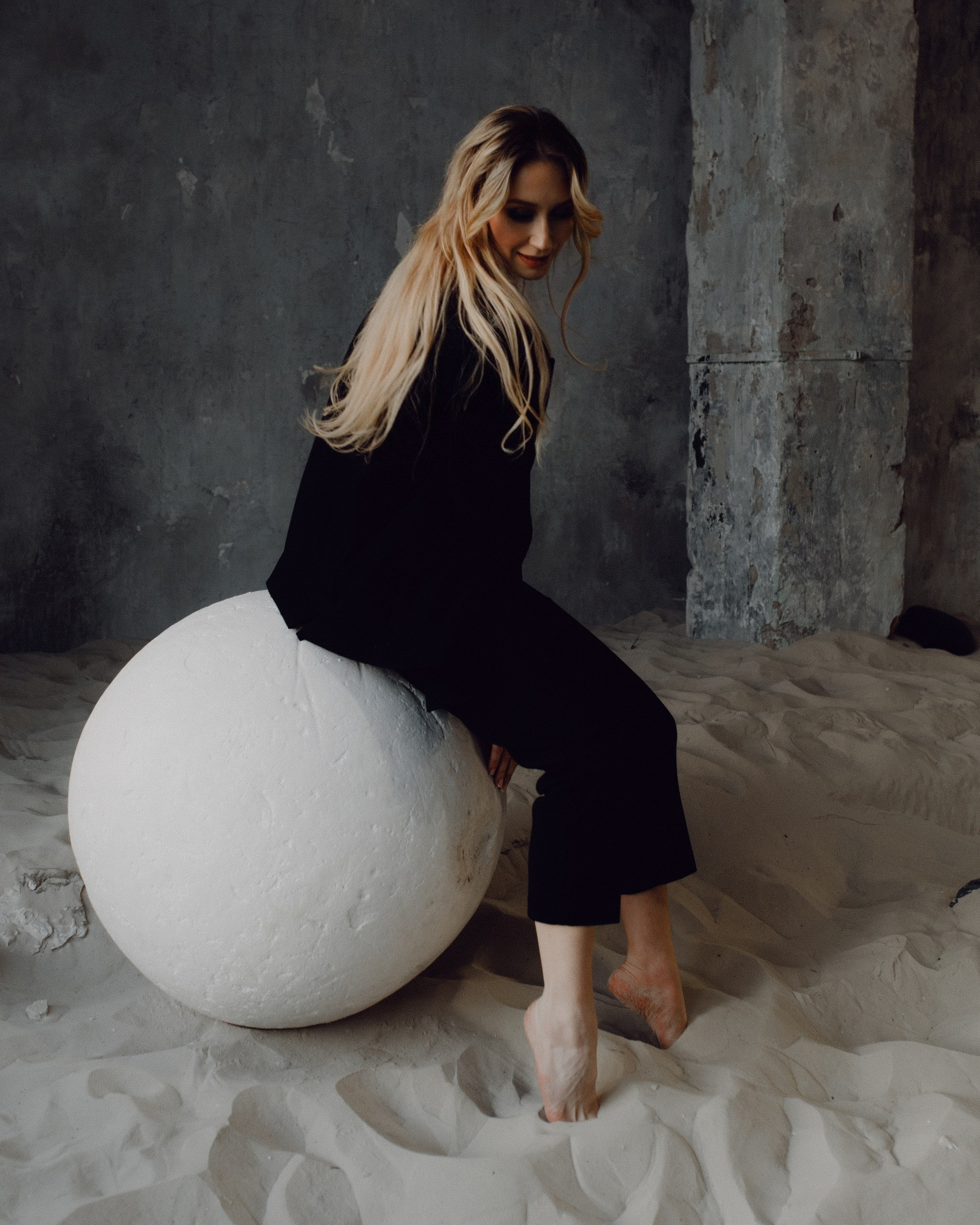 L U N A. Анастасия Турсунова арт-фотограф в Москве