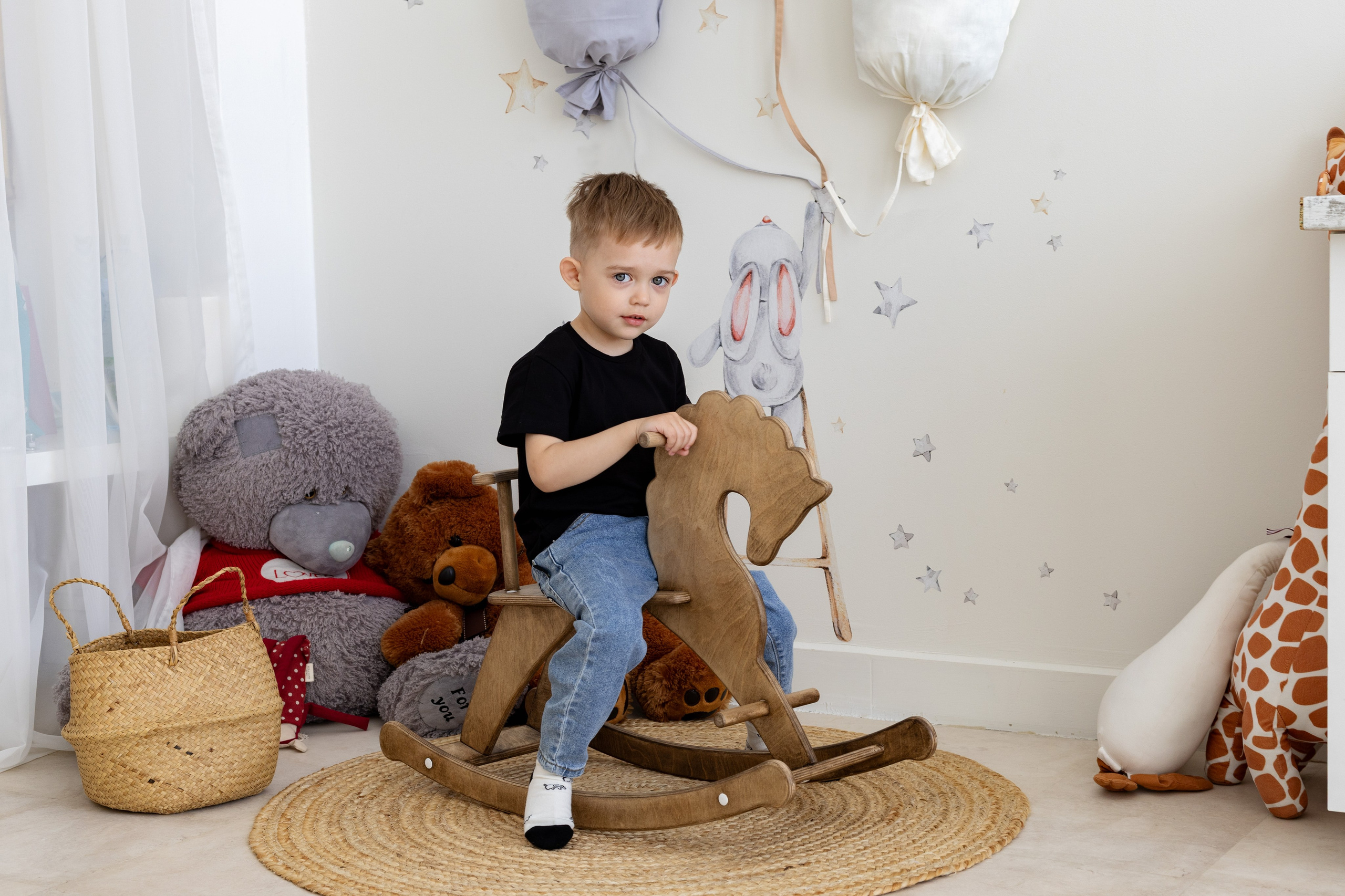 Семейная фотосессия в студии (Михаил, Крестина и Макар). Женский фотограф в Орске Новотроицке Динара Долганова