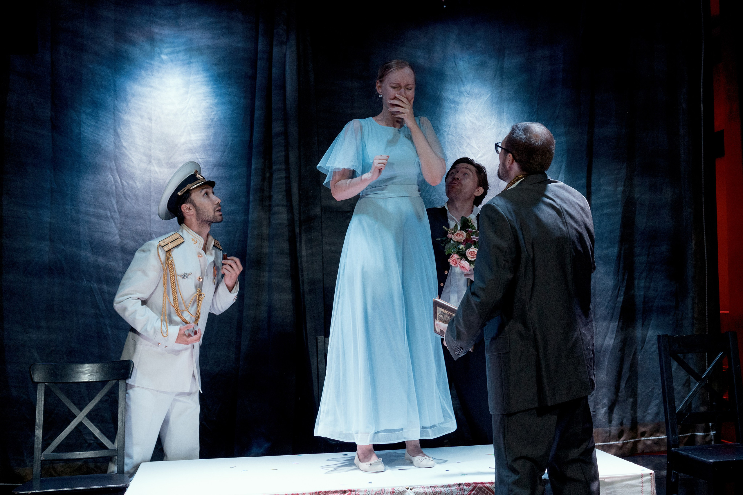 Спектакль «Женитьба». Репортажный и портретный фотограф Андрей Гаровский