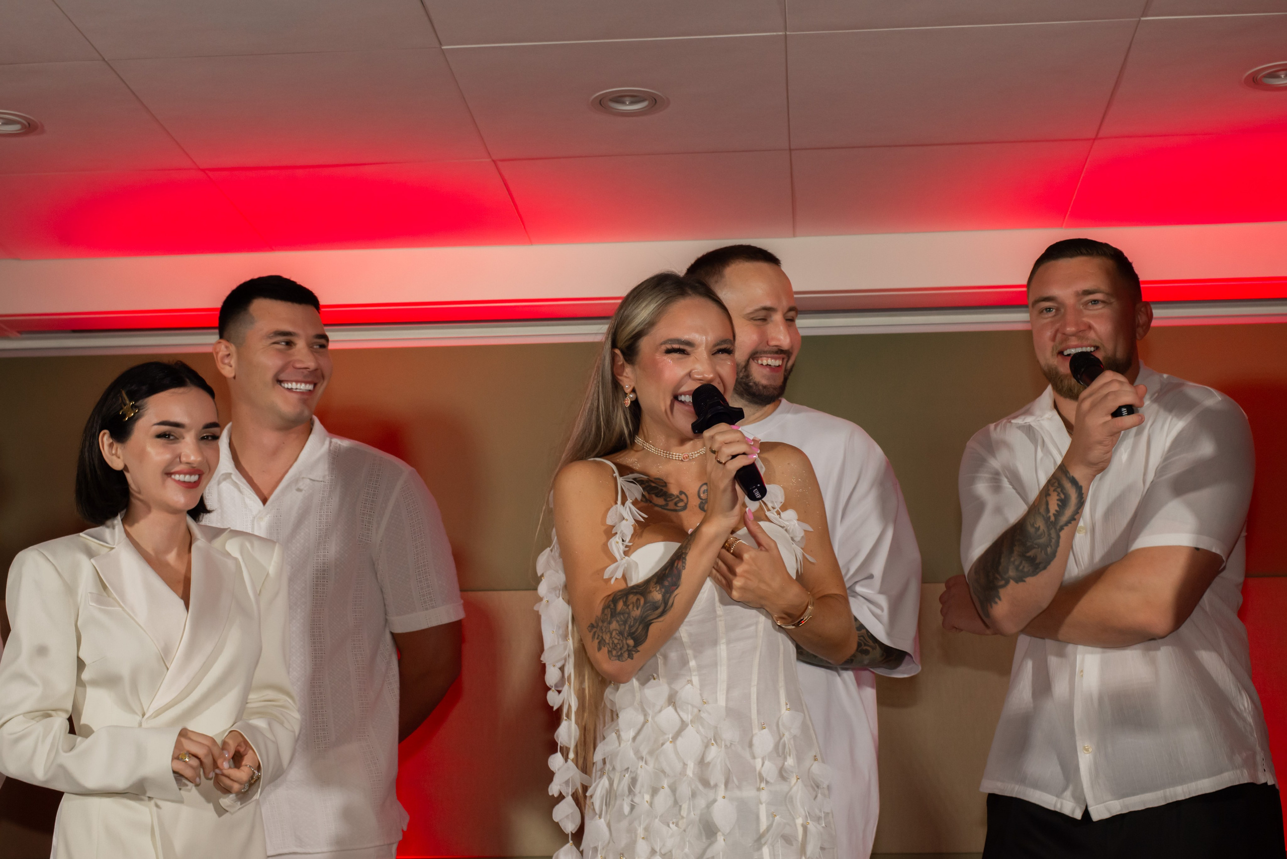 Репортаж, фуршет