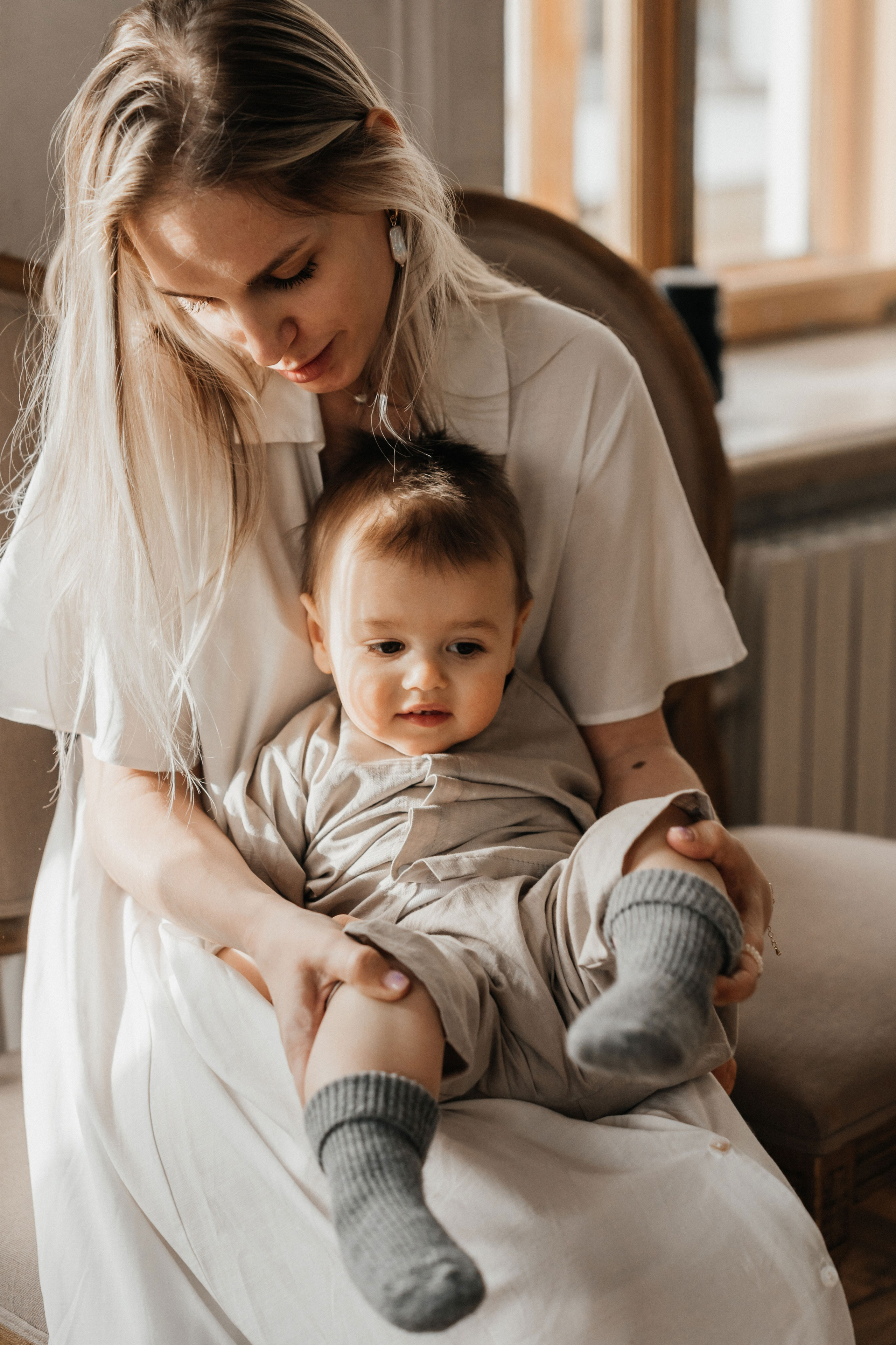 Маленькие ножки в читальне им. Пушкина. Ваш фотограф Вика Артемова