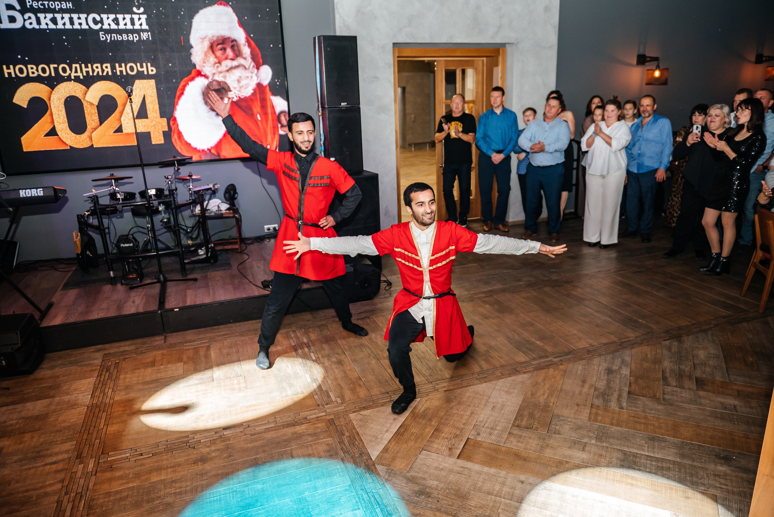 Ресторану Бакинский бульвар № 1 5лет. Свадебный и семейный фотограф в Дзержинске Екатерина Шулакова