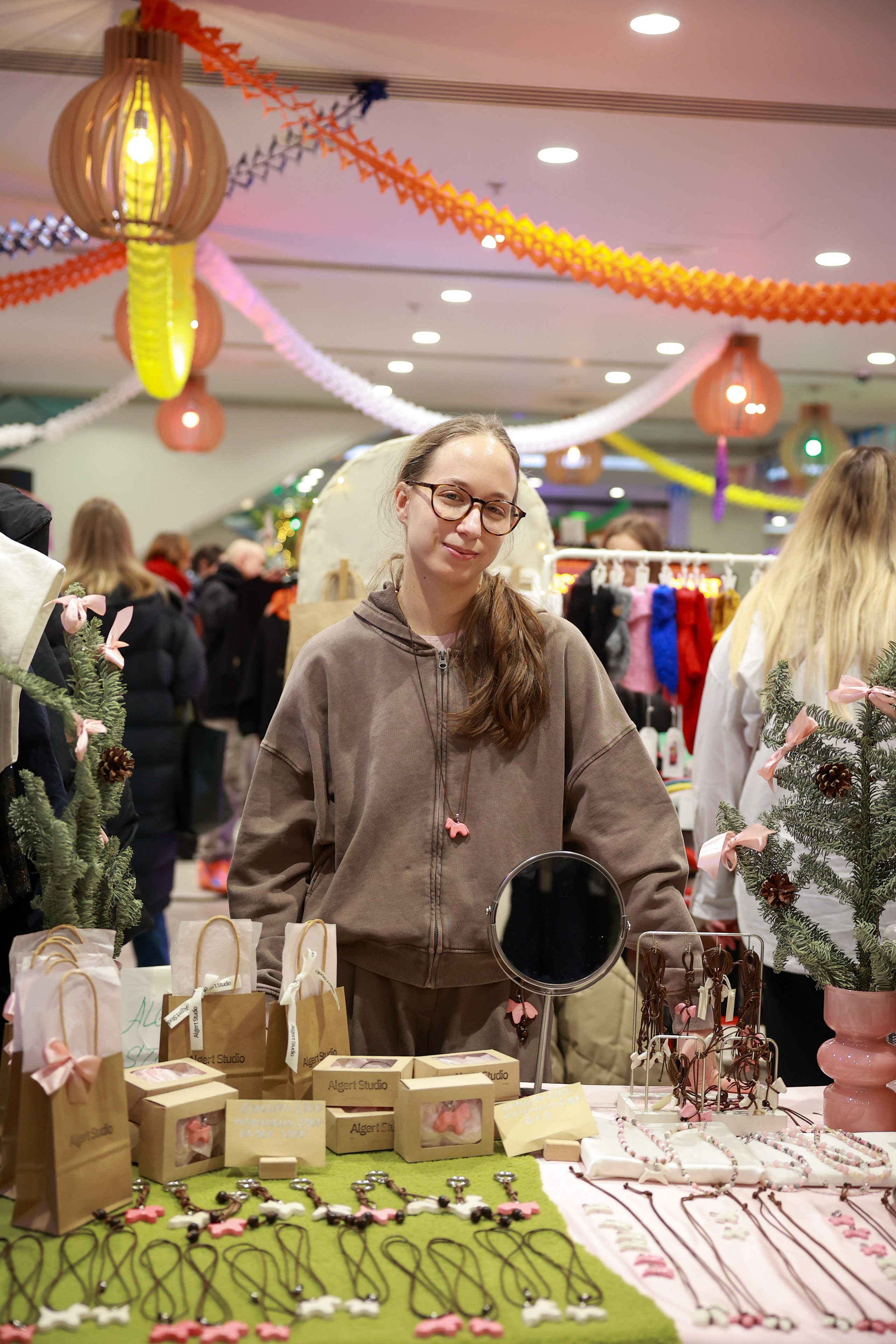20–21 декабря 2025 Pop-up в Lotte Plaza / фото Саша Жукова. Фотоотчеты «Ламбада-маркета»