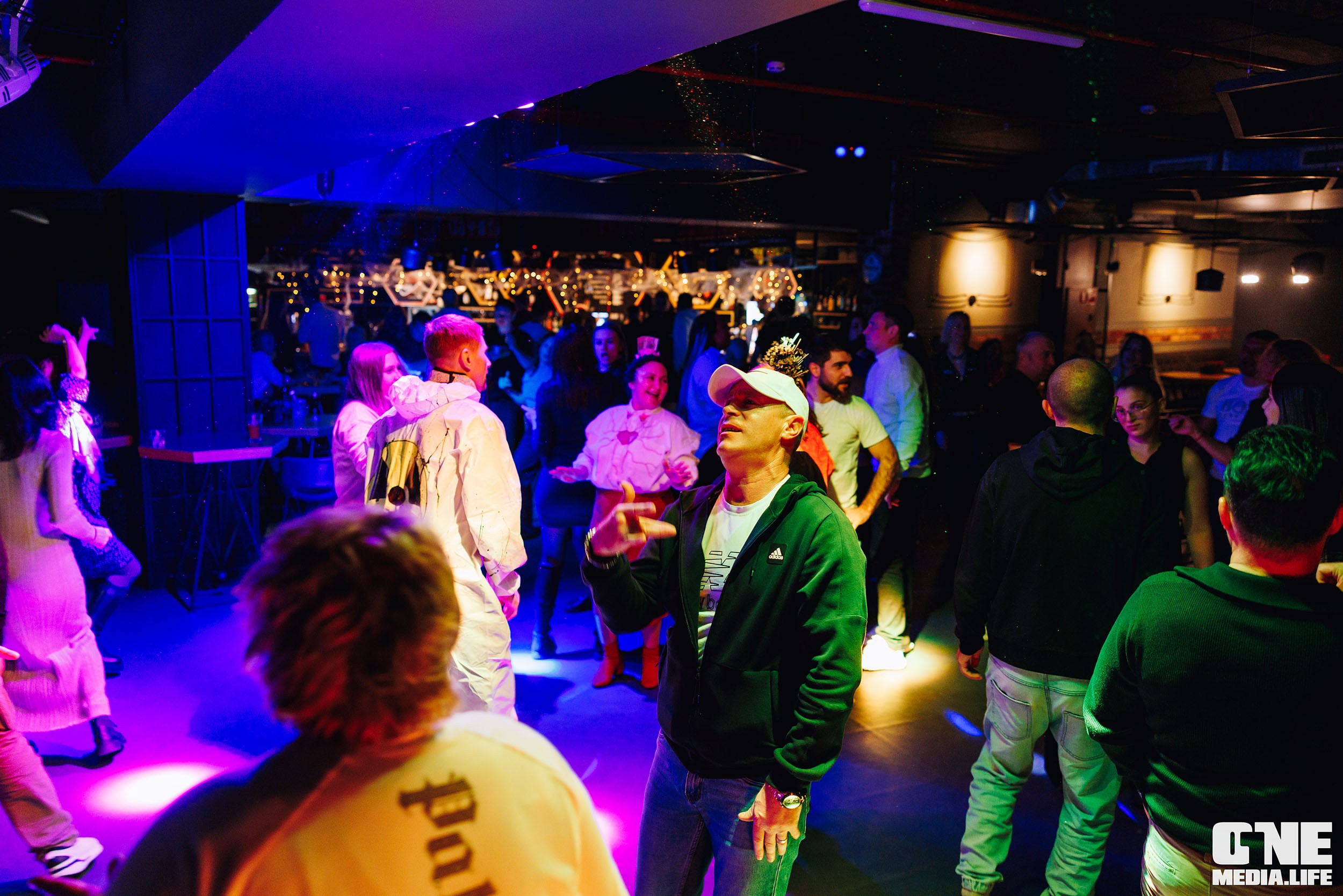 Фоторепортаж из бара Баррэ. One Media Life: фоторепортажи, фотоотчеты с мероприятий и заведений