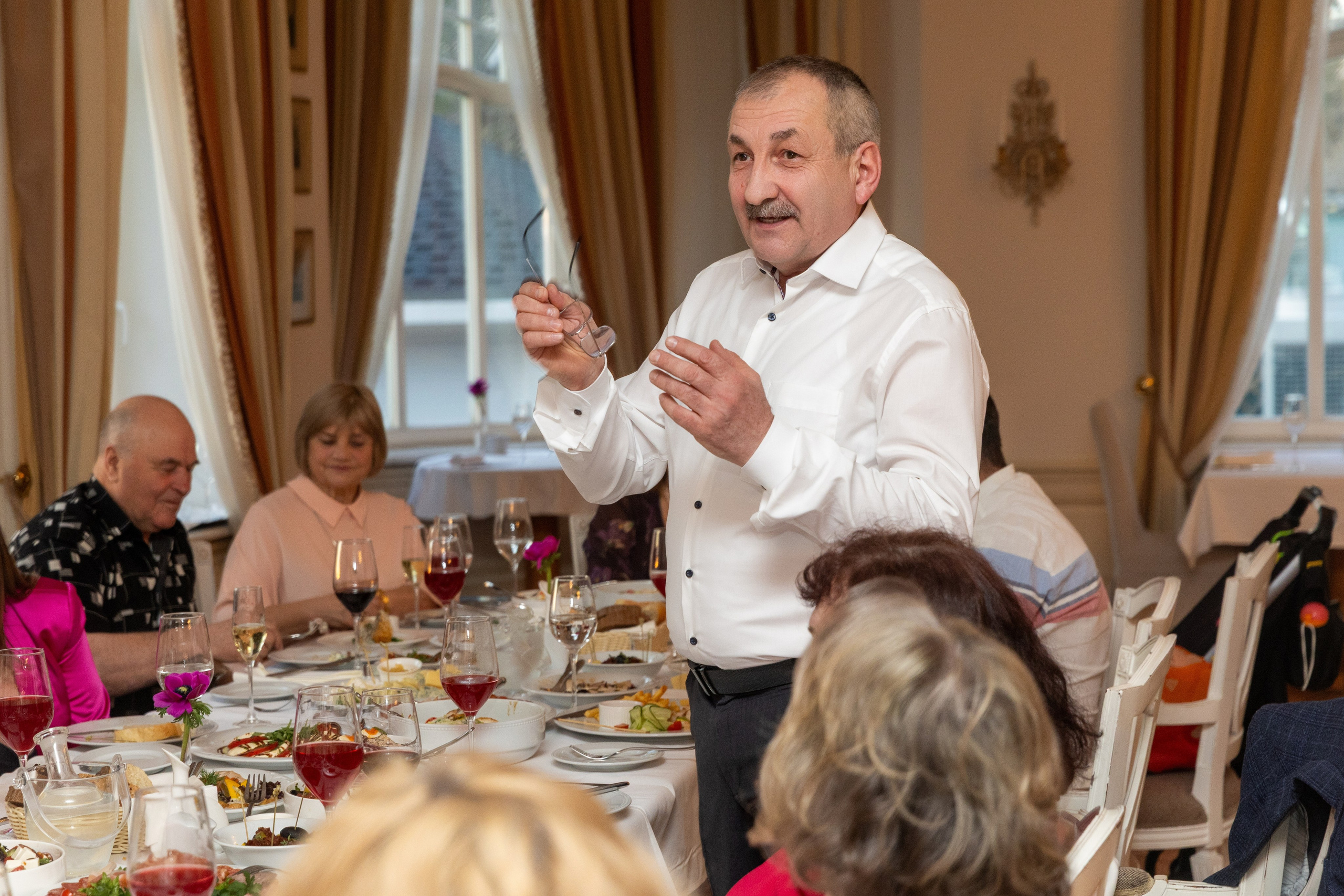 Юбилей Ольги. Отель Скандинавия. Фотограф в Санкт-Петербурге Закута Ольга