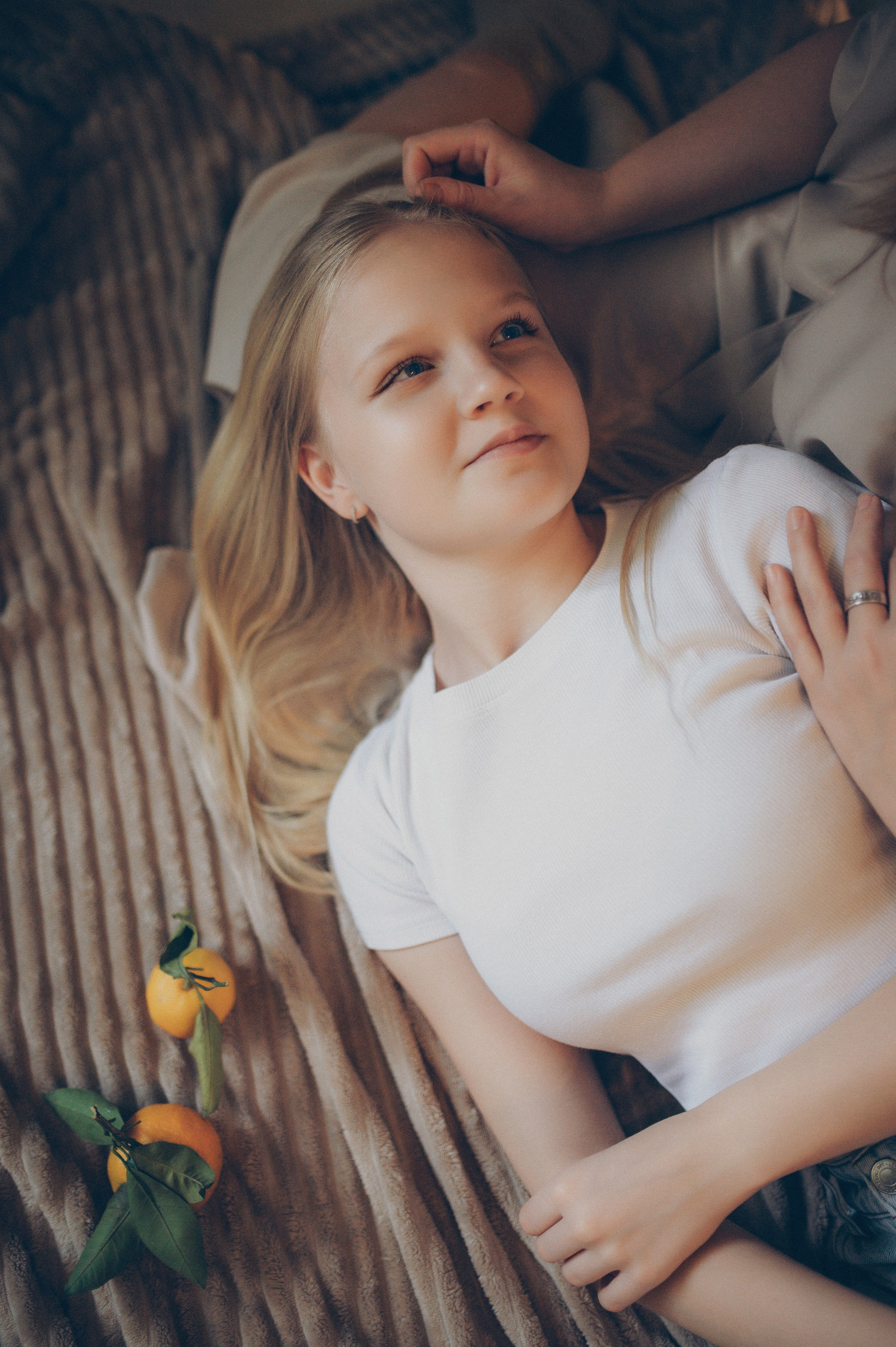 Тася, Соня, Женя и Илья (новогодняя домашняя). Фотограф, г. Лесной Свердловской области