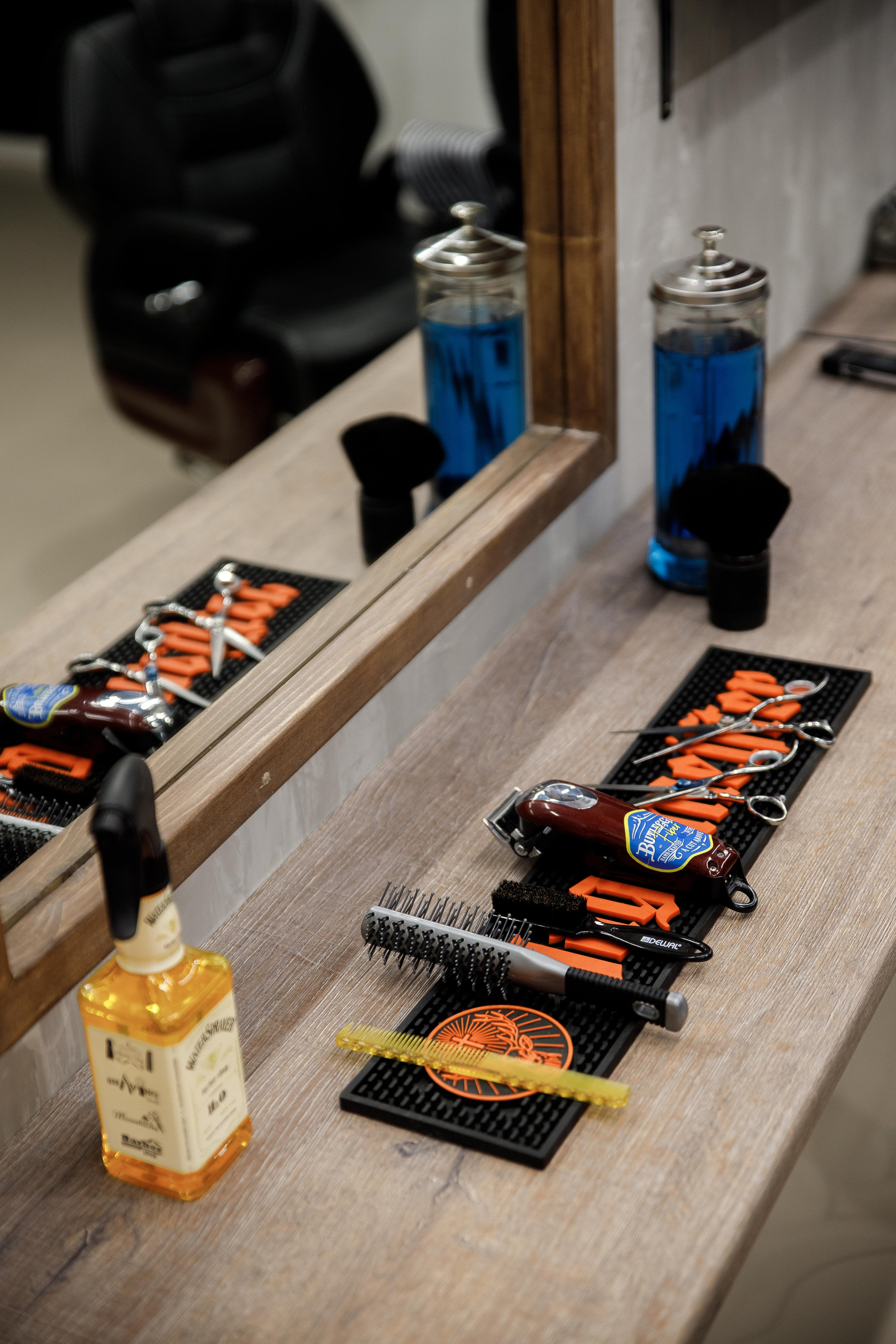 Barbershop Molotov. Фотограф Андрей Баксов