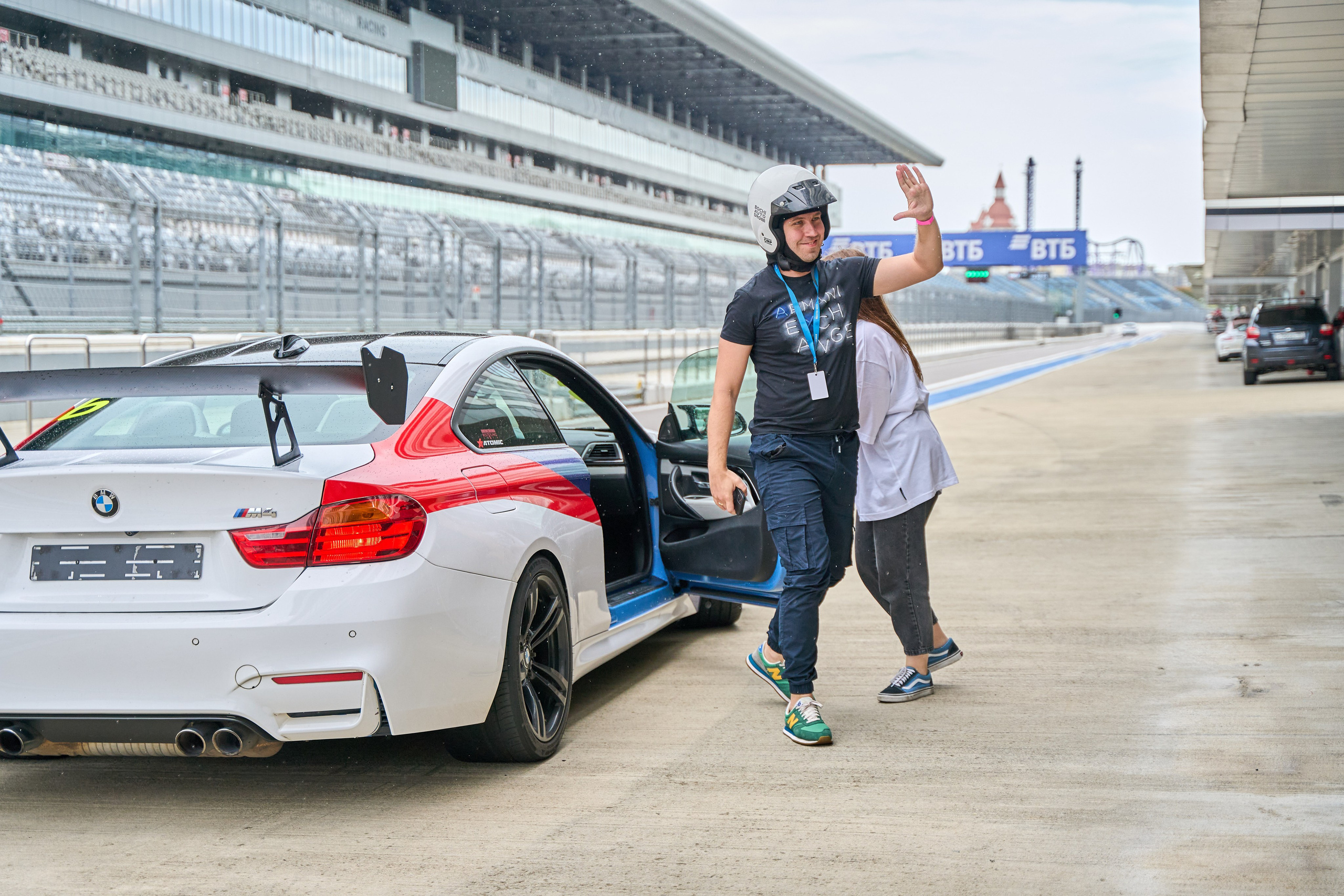 Формула 1 корпоративные заезды. Фото и видео съемка в Сочи Адлере Красной поляне