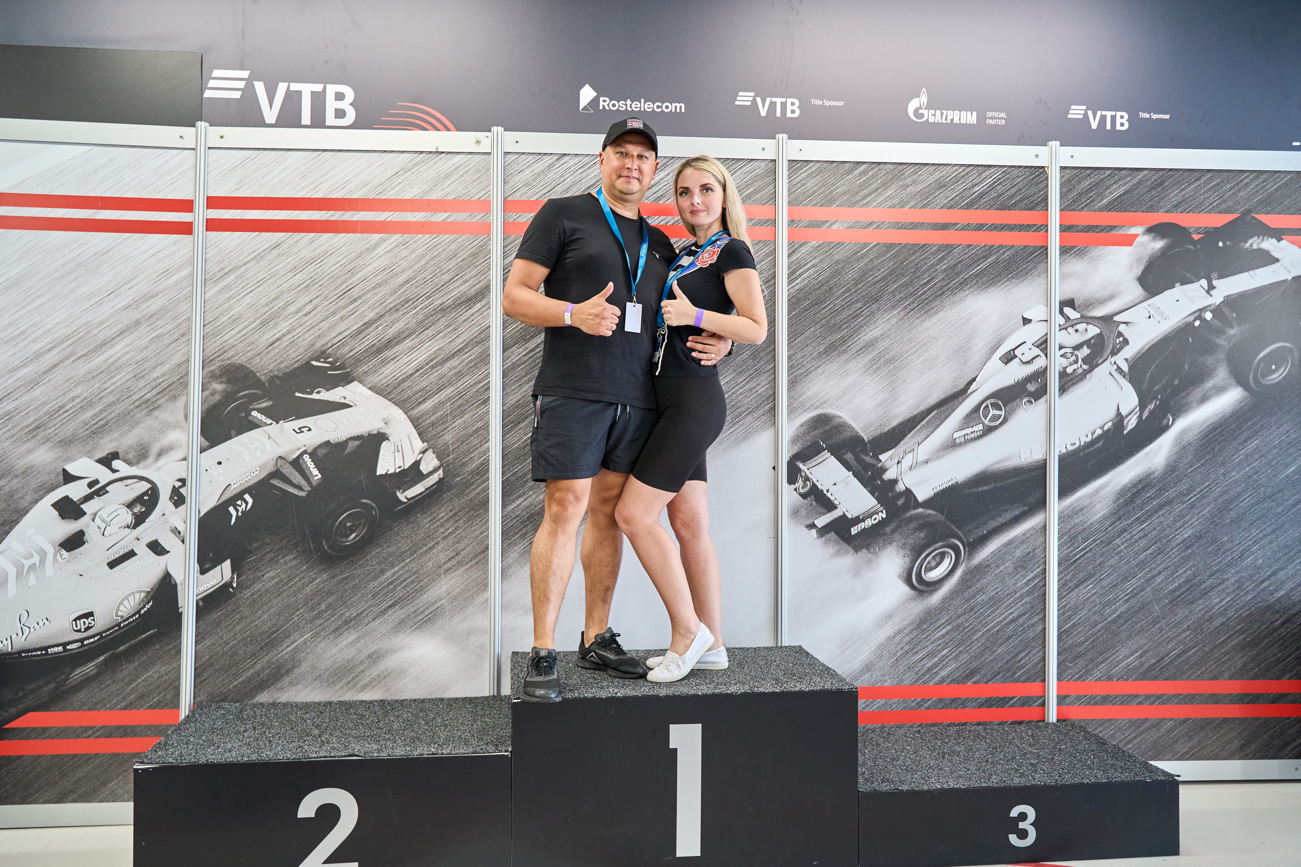 Формула 1 корпоративные заезды. Фото и видео съемка в Сочи Адлере Красной поляне