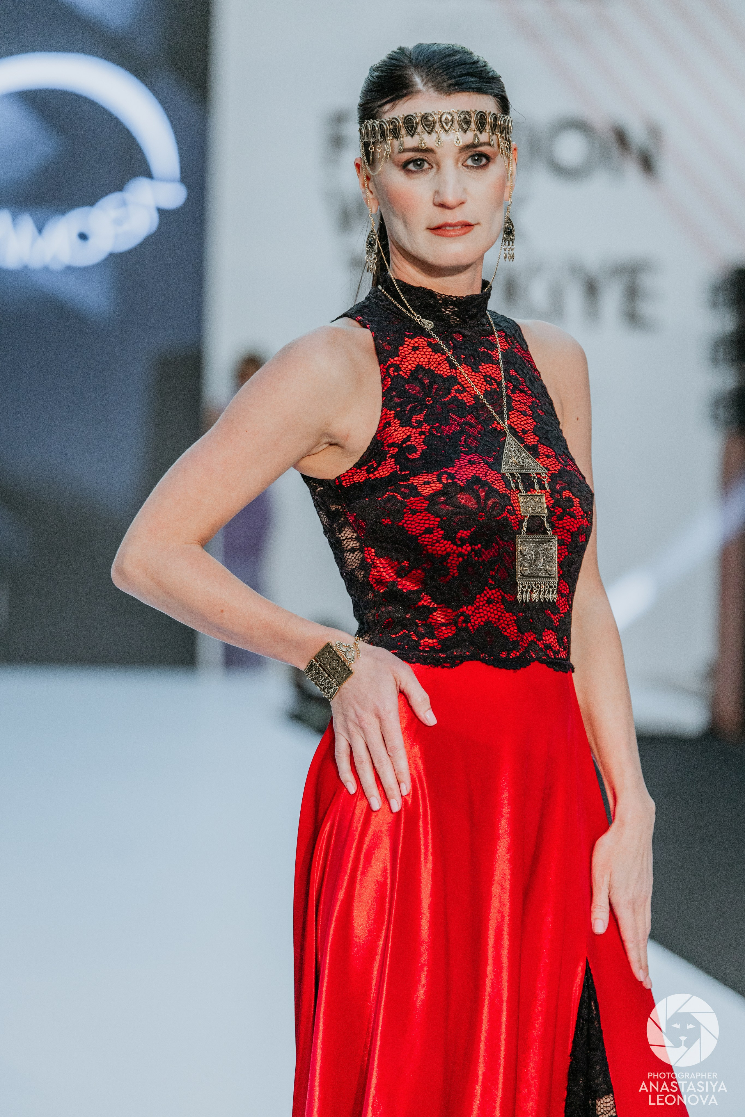 Fashion Week Türkiye [spring, 2025]. Anastasia Leonowa