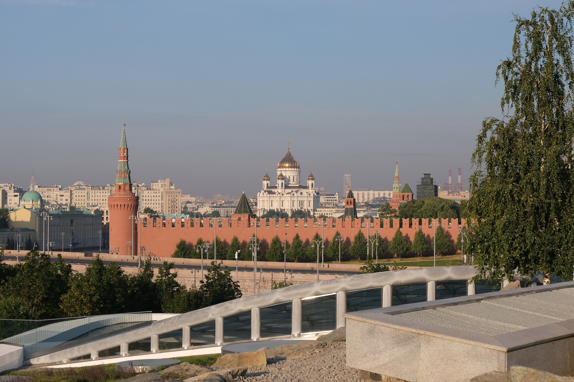Москва. Фотографии города, архитектуры, цветов, макро, кошек. Москва