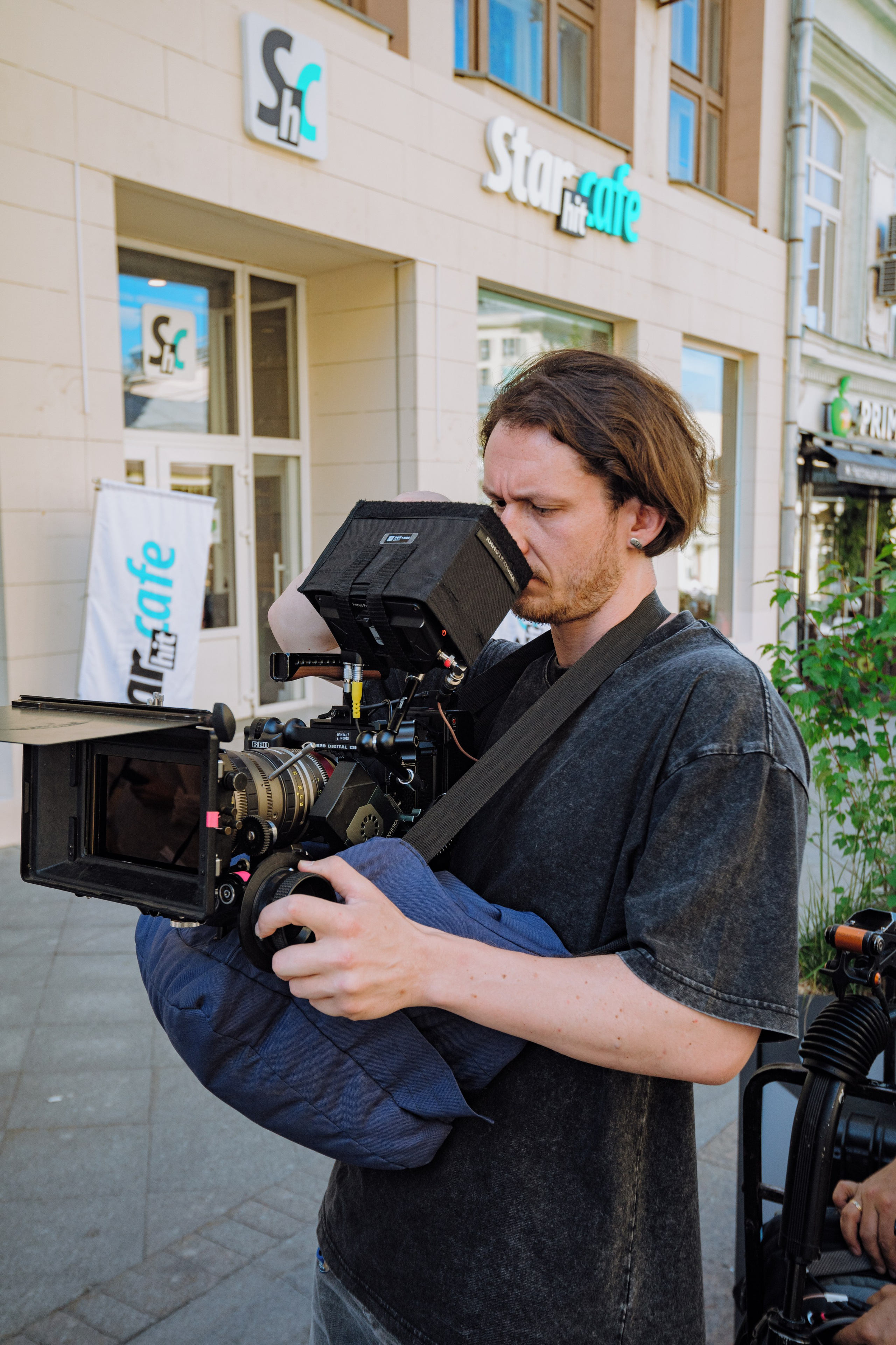 Уличный историк. Творческий и репортажный фотограф в Москве Клим Долгов