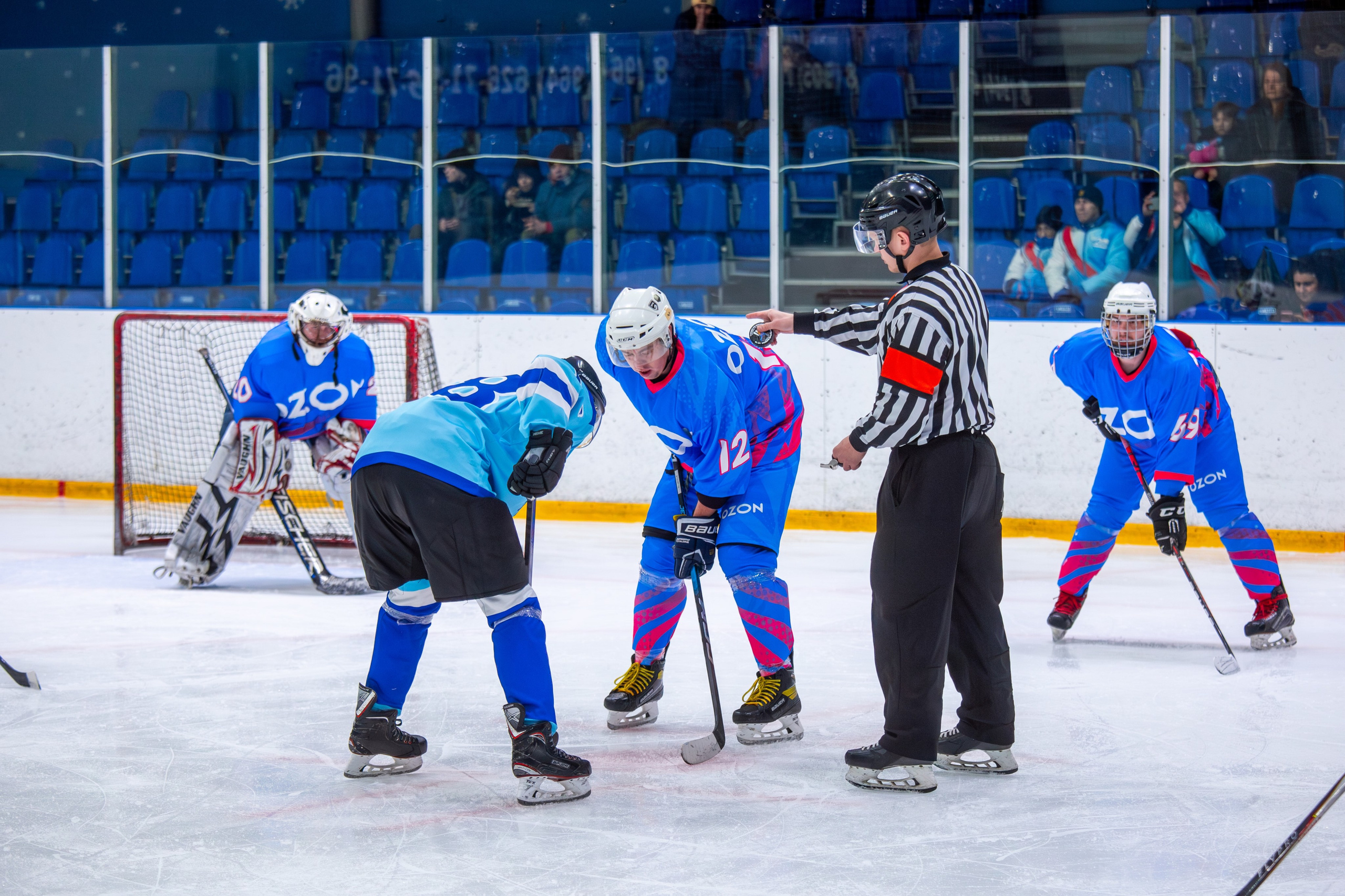 Чемпионат по хоккею. Репортажный, семейный, свадебный, портретный фотограф