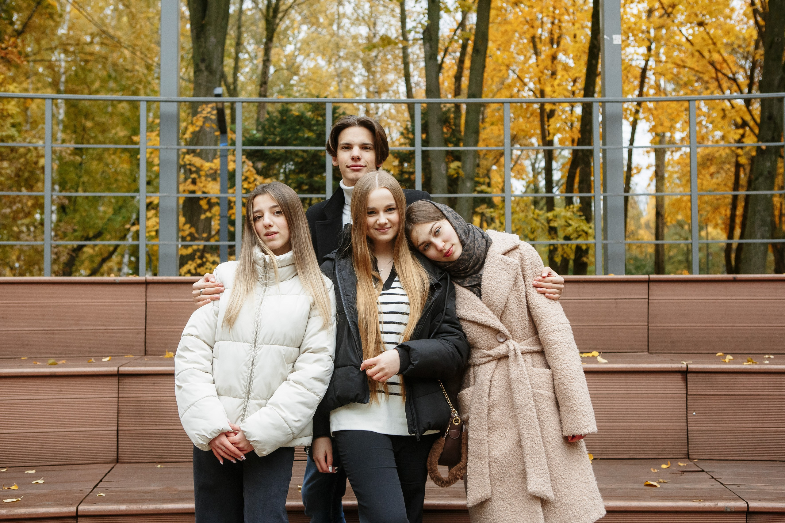 Осень Гимназия 12 11 В 2023 г. Свадебный и портретный Фотограф в Липецке Дмитрий Котюков