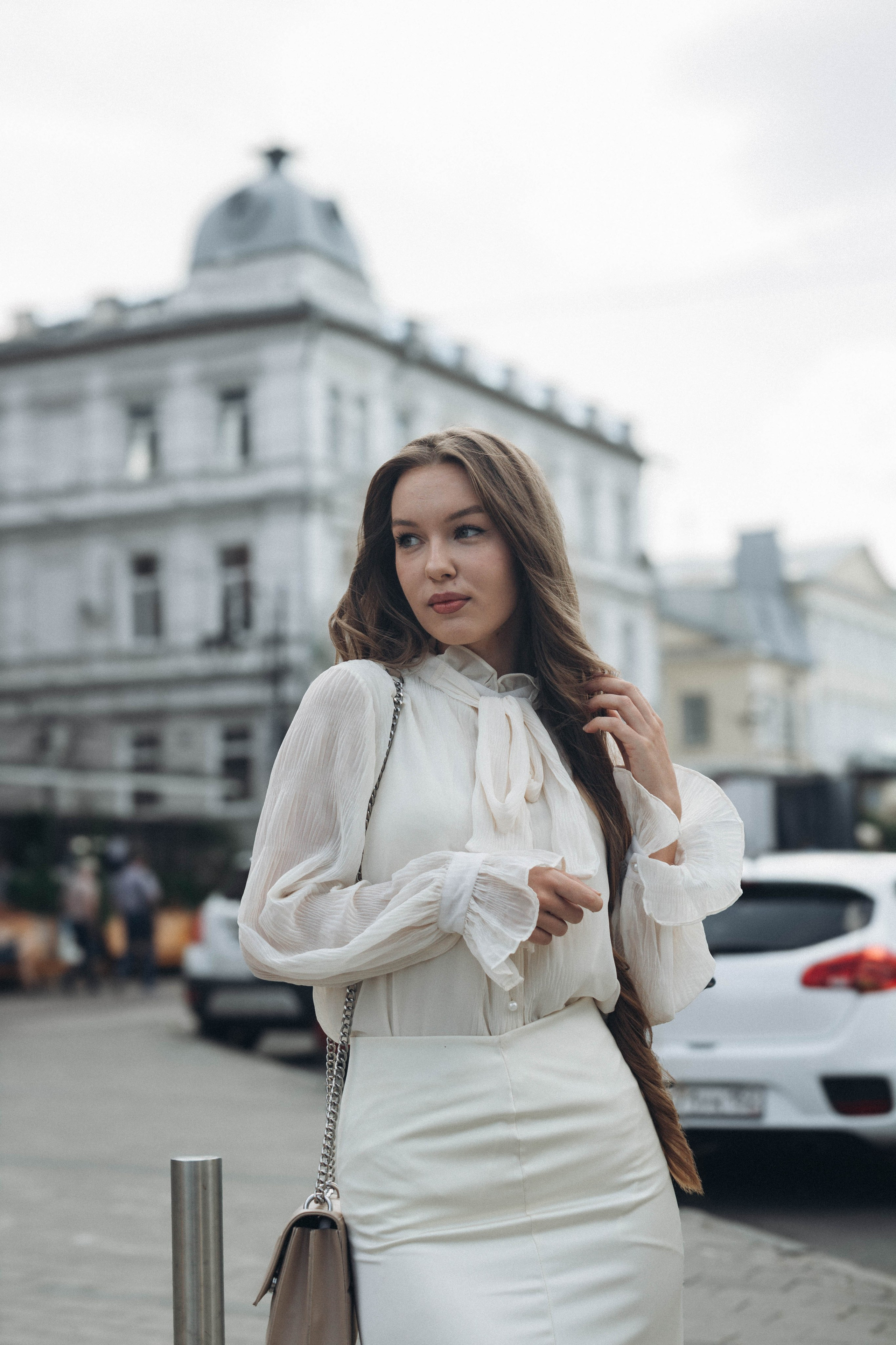 Sofiya. Я — Алёна и я фотографирую красиво (е)