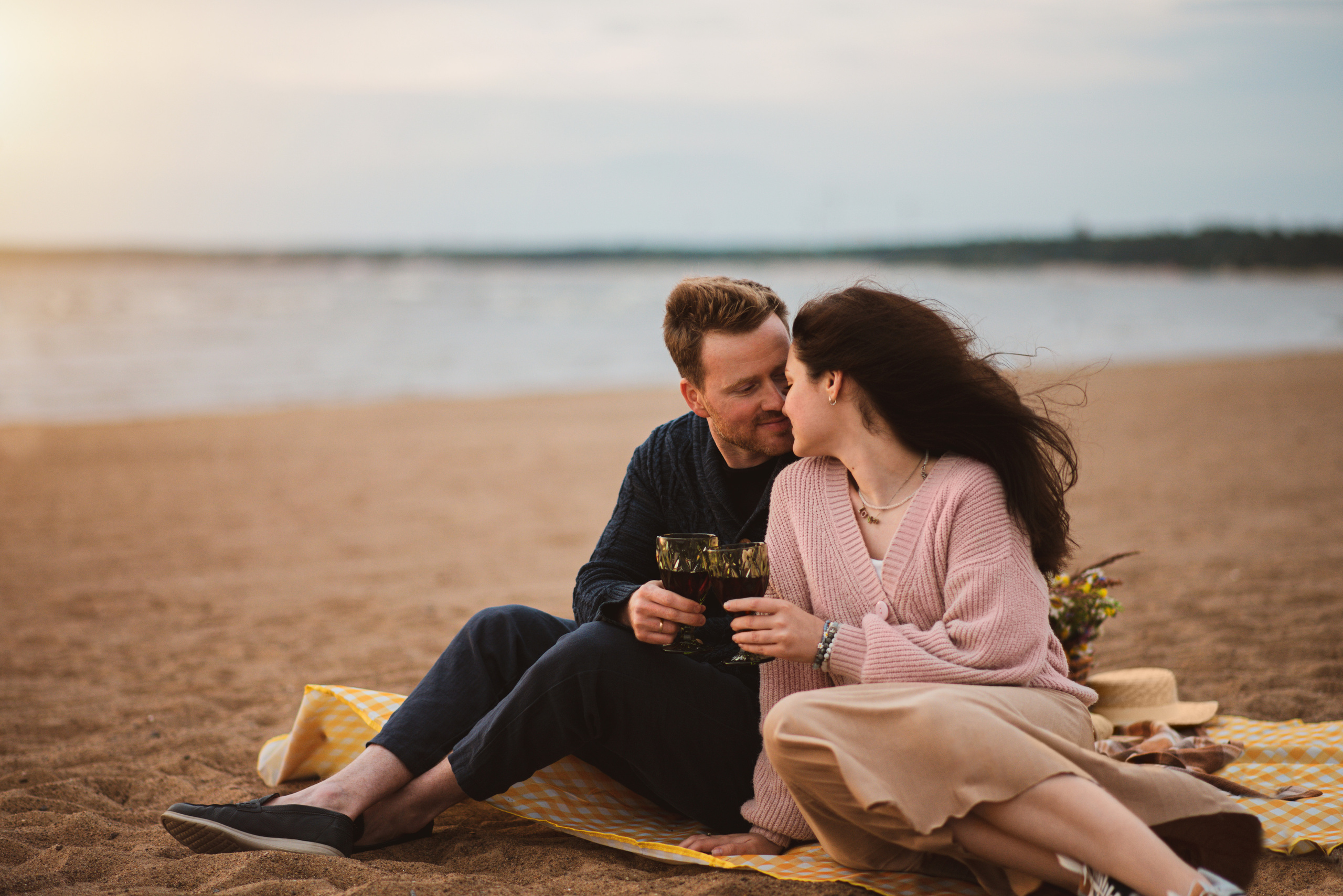 Наташа, Лёша и Егор. Пикник у залива. Семейный и детский фотограф в Санкт-Петербурге Светлана Юрьева
